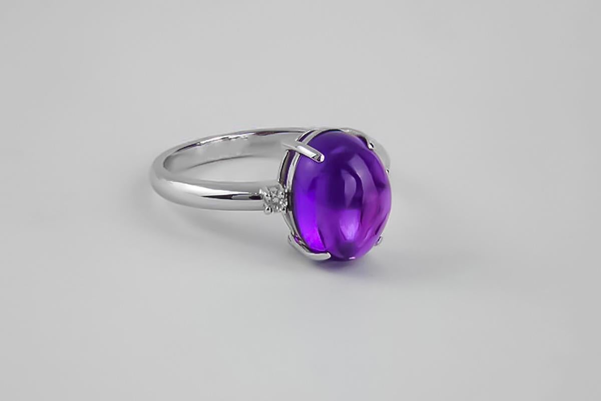Amethyst Cabochon and Diamonds 14k gold Ring In New Condition For Sale In Istanbul, TR
