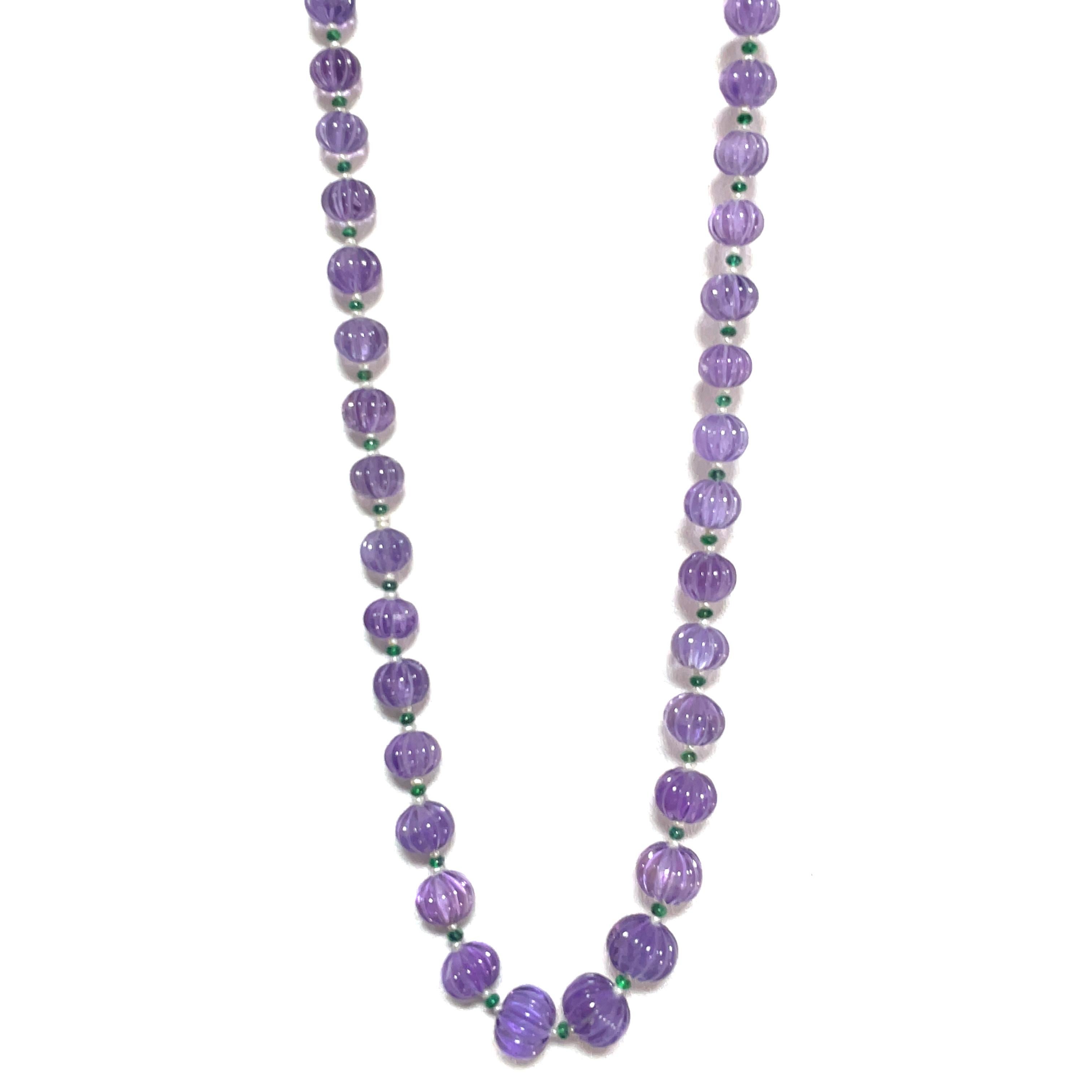 Collar de cuentas talladas de amatista Cts 578 en venta 2