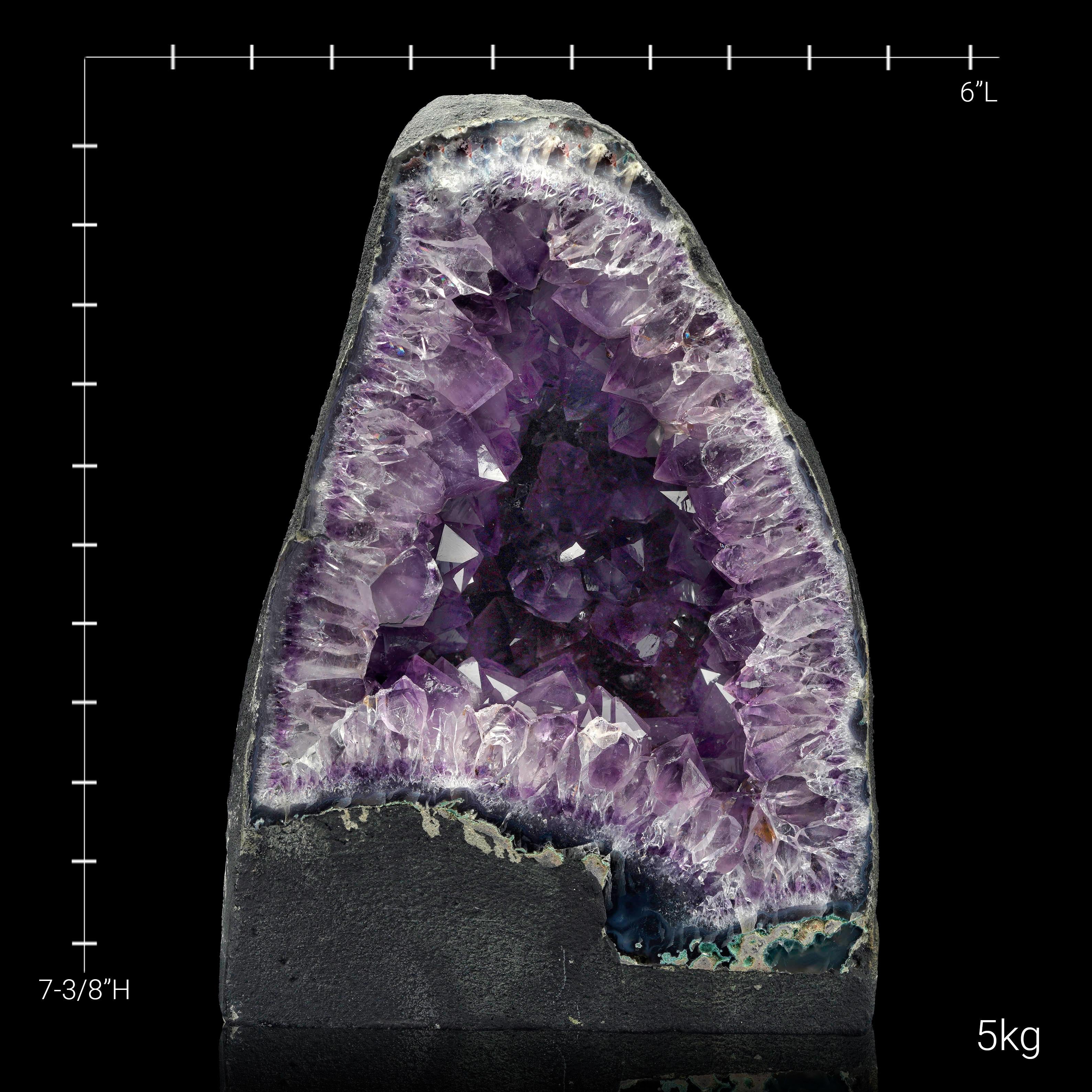 This exquisite Amethyst Cathedral from Brazil showcases nature’s artistry with its vibrant purple crystal formations. Perfectly crafted by geological forces over millions of years, this cathedral radiates beauty and serenity, making it a stunning