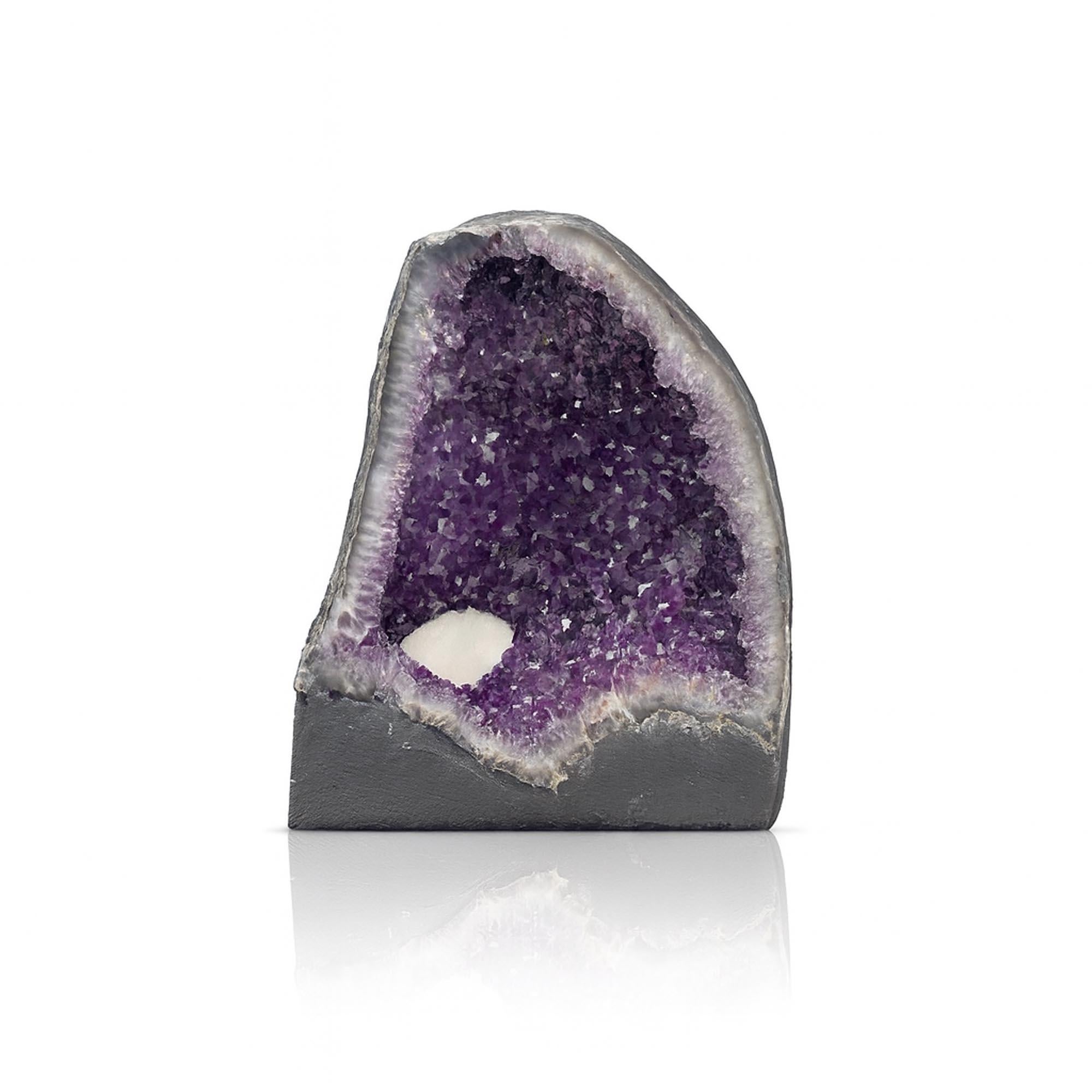 Cathedrale en améthyste avec inclusions de quartz en vente 1