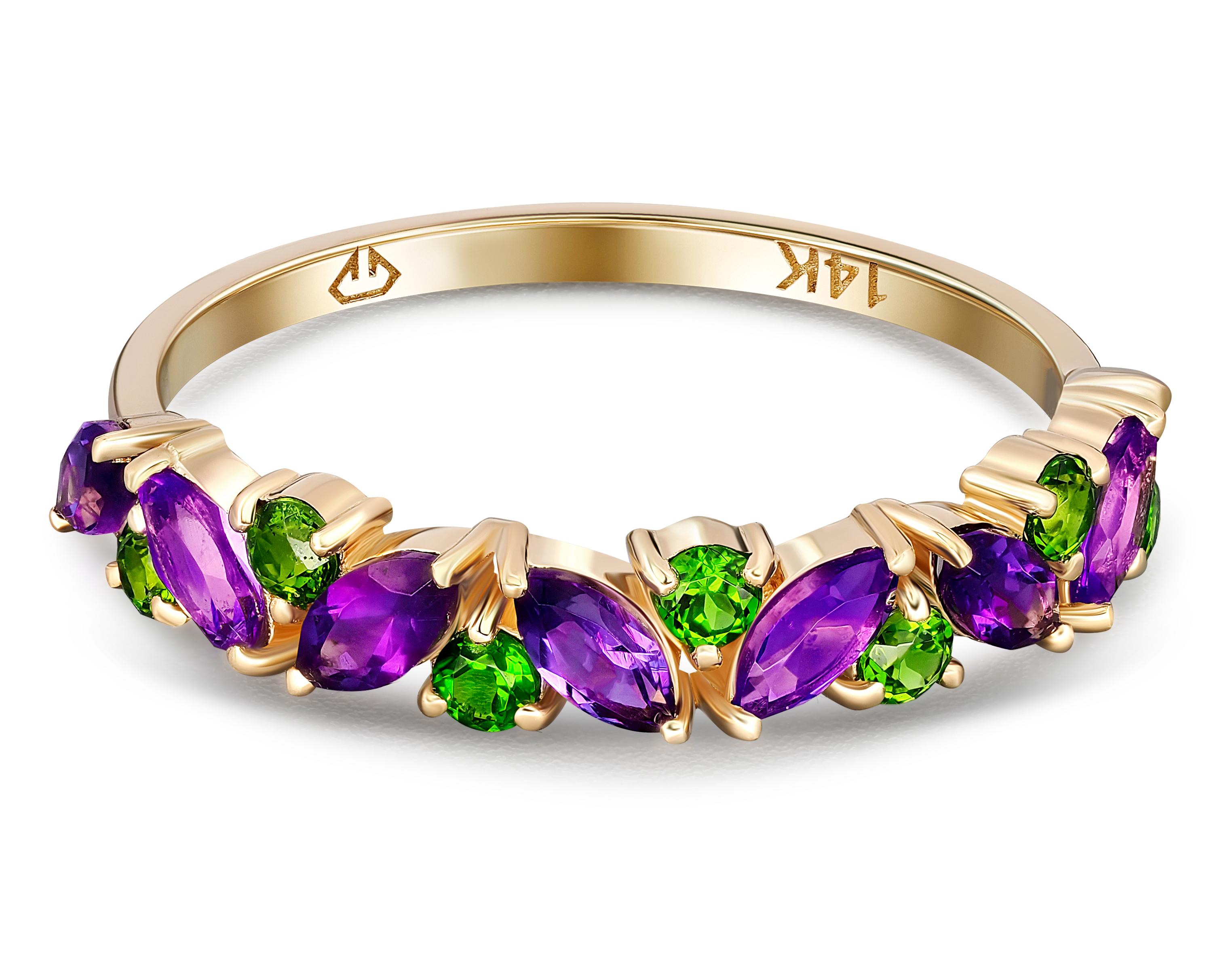 Amethyst, chrom diopside half eternity ring. 
Two gemstone 14k gold ring. Marquise gem ring. Colorful semi eternity ring.

Weight: 1.5 g. depends from size.
Gold - 14k gold

Central stones: amethysts, cut - marquise, weight - 1 ct (4.2x2.4 mm),