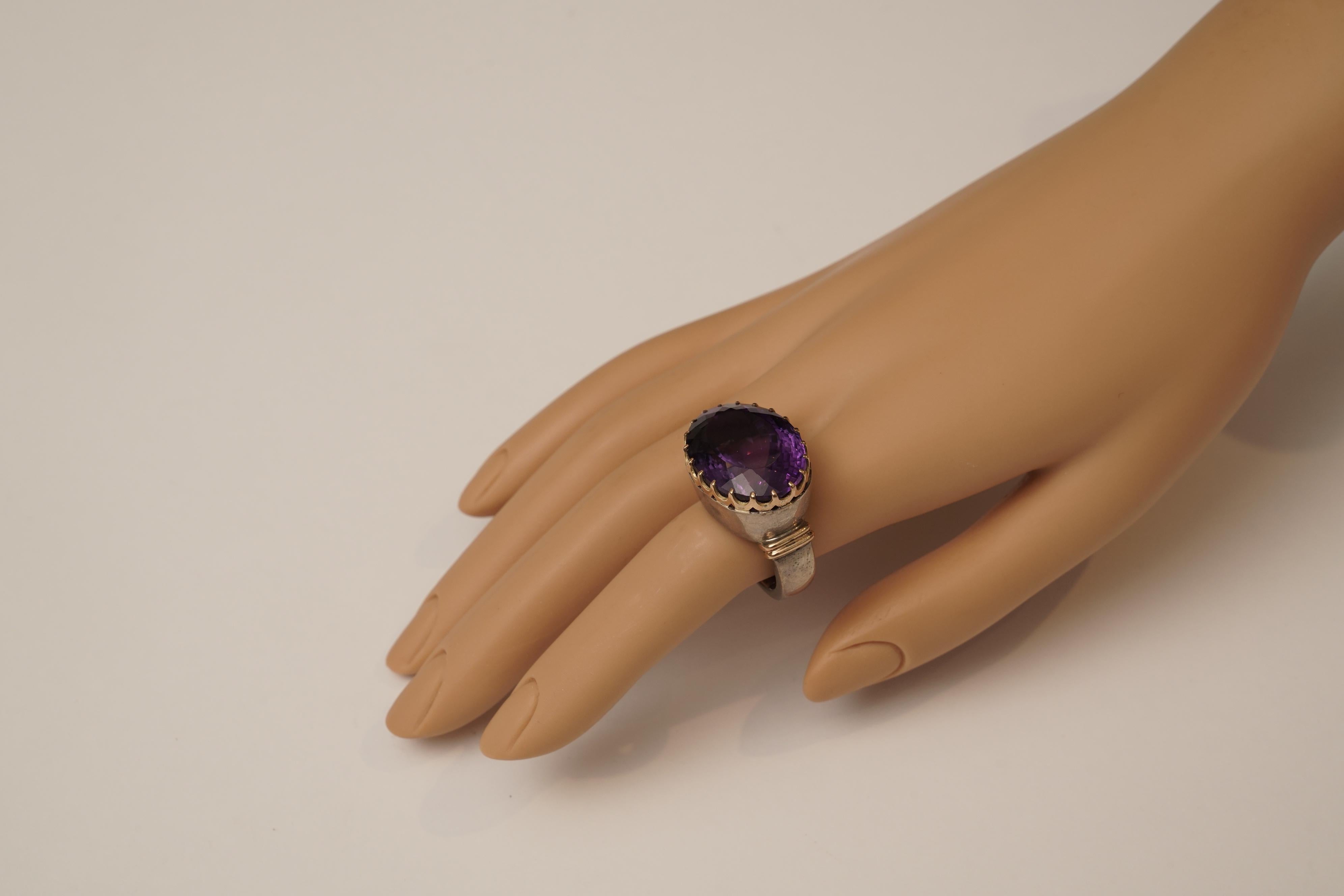 Amethyst Cocktail Fashion Ring in 18 Karat Gold and Sterling Band In Excellent Condition In Nantucket, MA