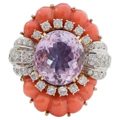 Amethyst, Coral, Diamonds, 14 Karat Rose Gold and White Gold Ring. Amethyst, Coral, Diamonds, 14 Karat Rose Gold and White Gold Ring.