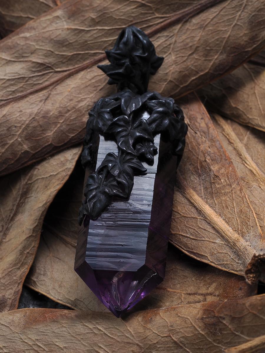 Amethyst Crystal Black Gold Pendant Deep Purple Made in Paris For Sale 1