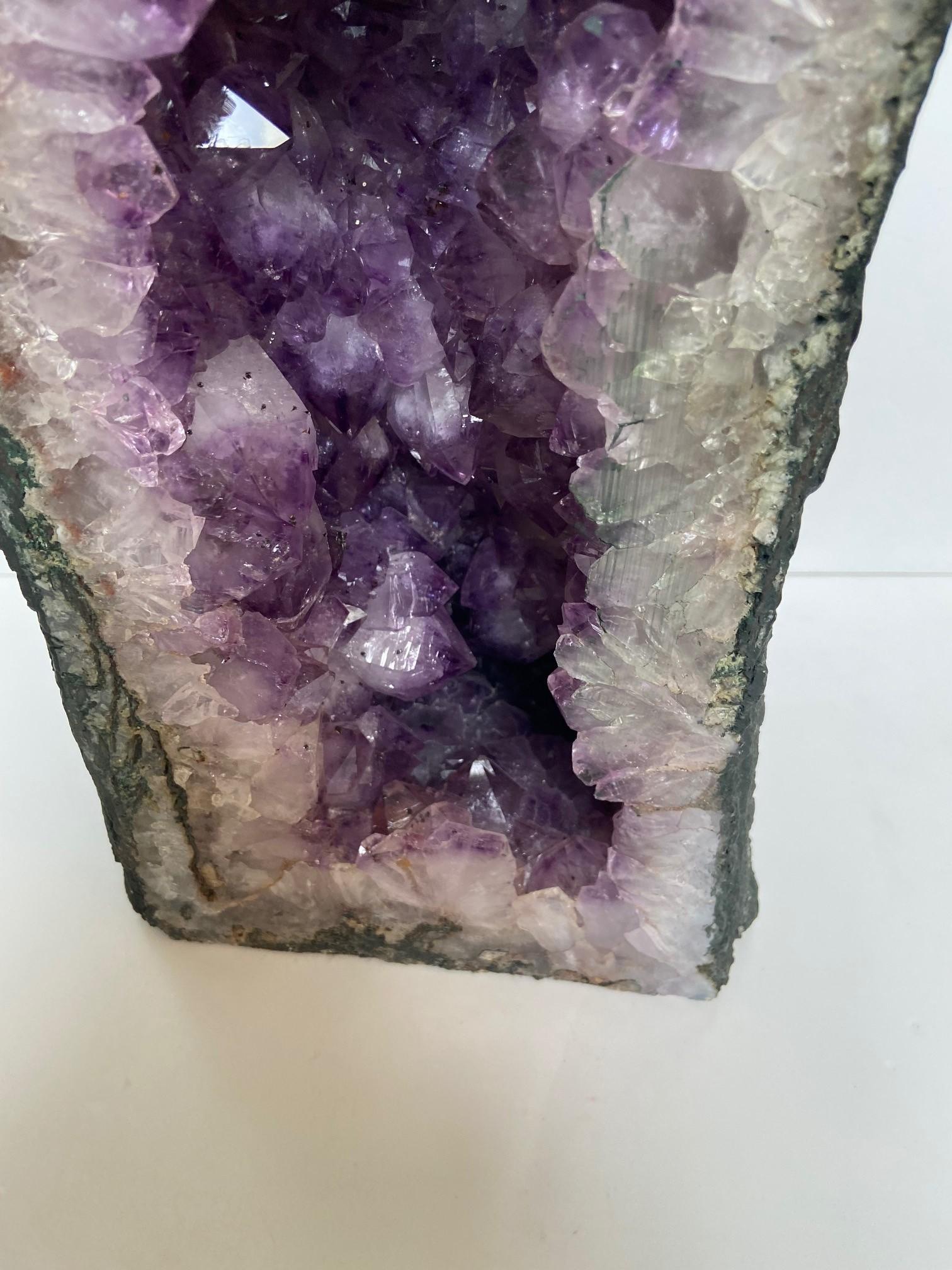 amethyst rock outside