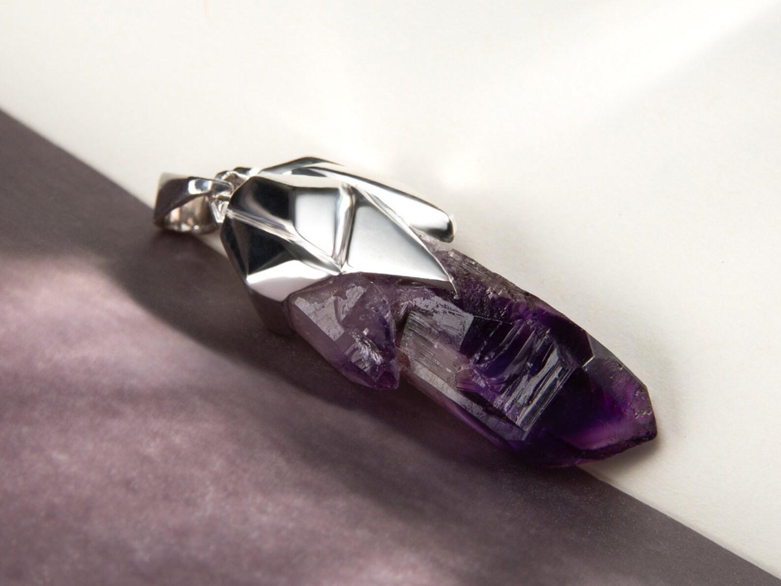 Amethyst Crystal Silver Pendant Raw Natural Namibian Dark Magic Purple Stone art In New Condition For Sale In Berlin, DE