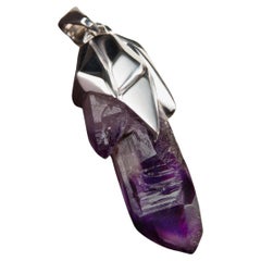 Pendentif en argent, cristal, améthyste, pierre naturelle brute de Namibie, violet foncé magique