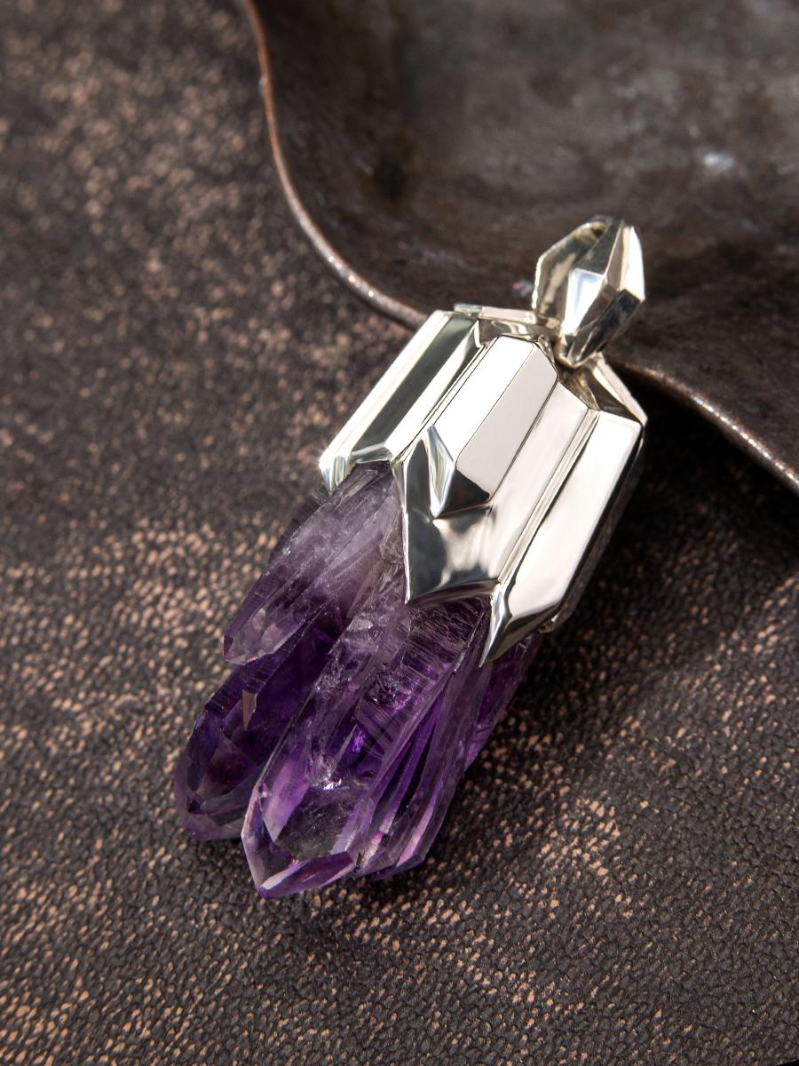 Amethyst Crystal Silver Pendant Raw stone Wedding anniversary gift special For Sale 5