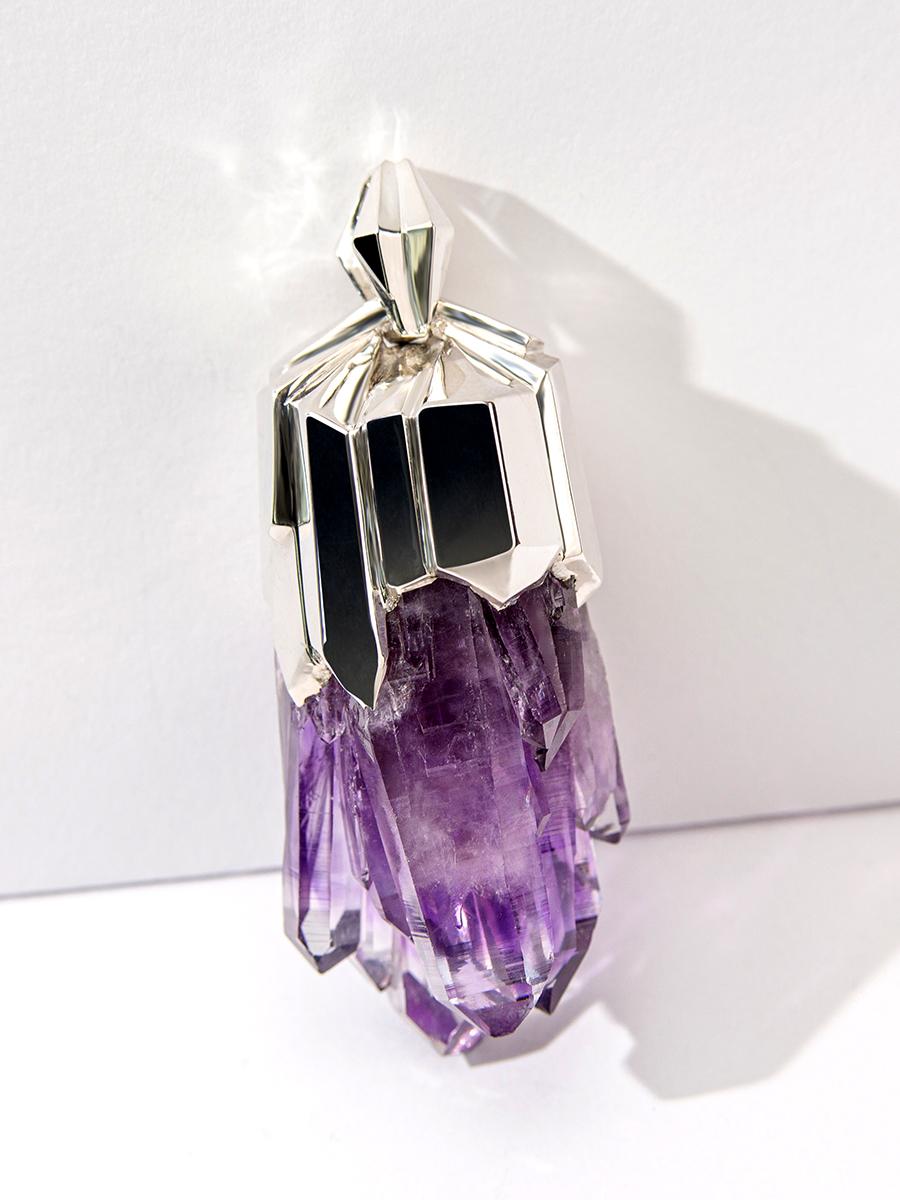 Amethyst Crystal Silver Pendant Raw stone Wedding anniversary gift special In New Condition For Sale In Berlin, DE