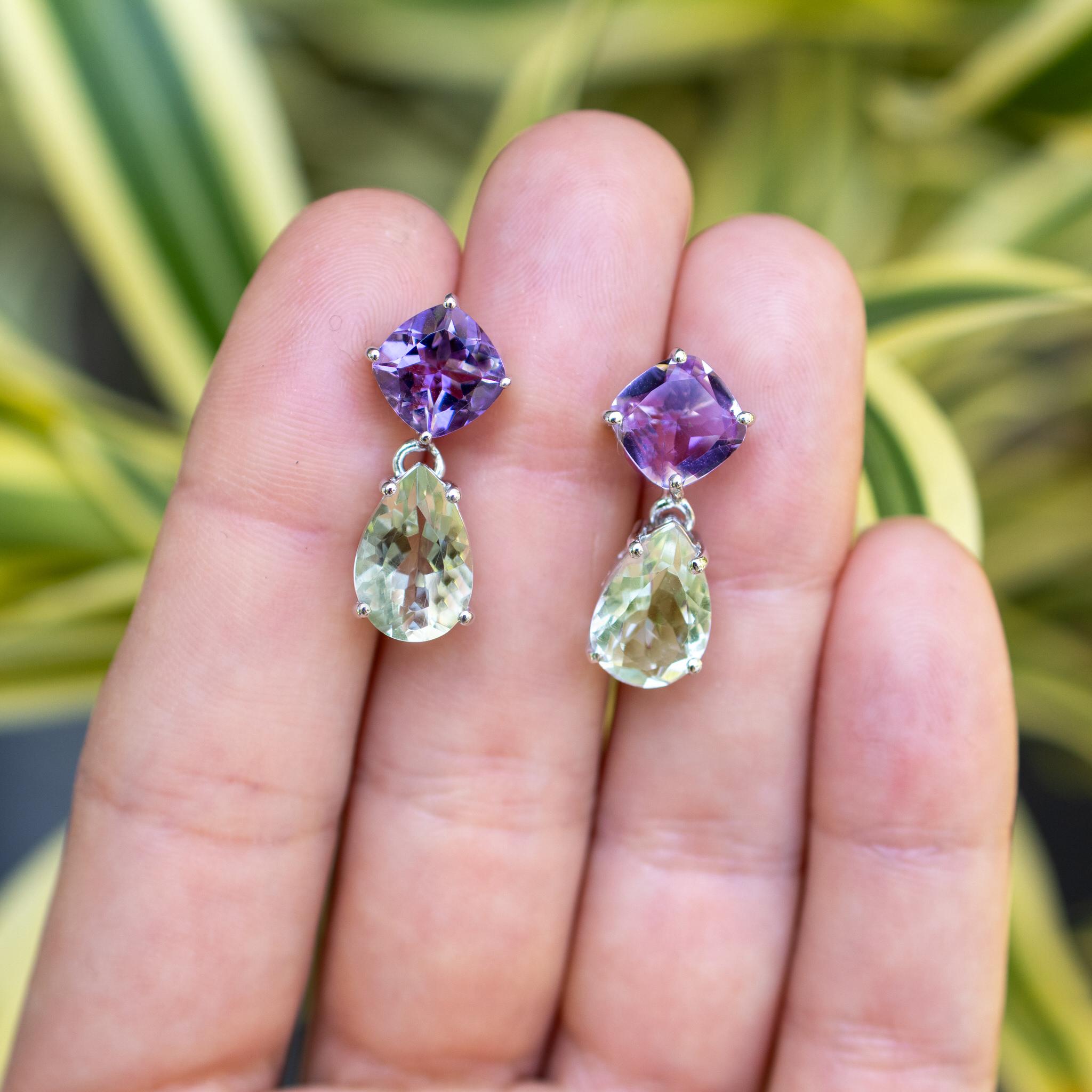 Taille mixte Boucles d'oreilles pendantes en améthyste Greene & Greene 8.98 Carats Argent Sterling en vente