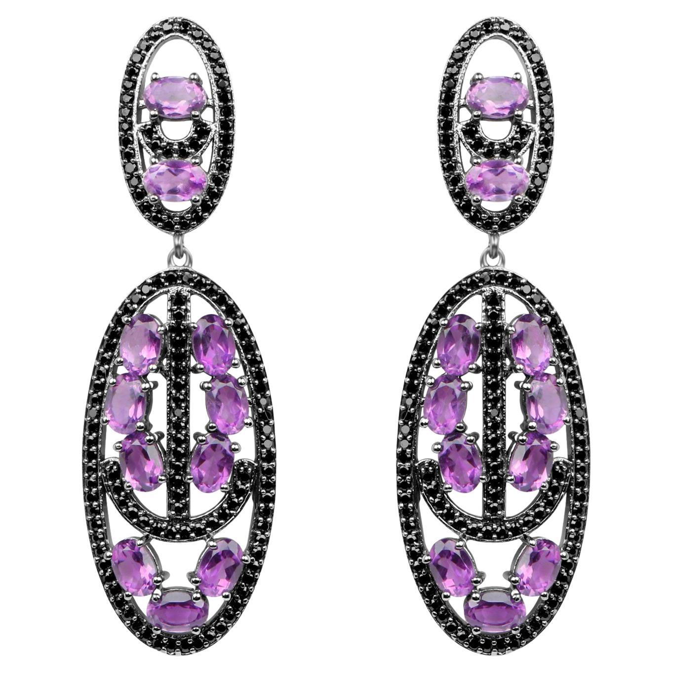 Pendants d'oreilles avec spinelles noires de 12 carats en vente