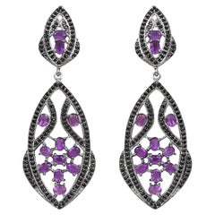Pendants d'oreilles avec spinelles noires de 5.74 carats
