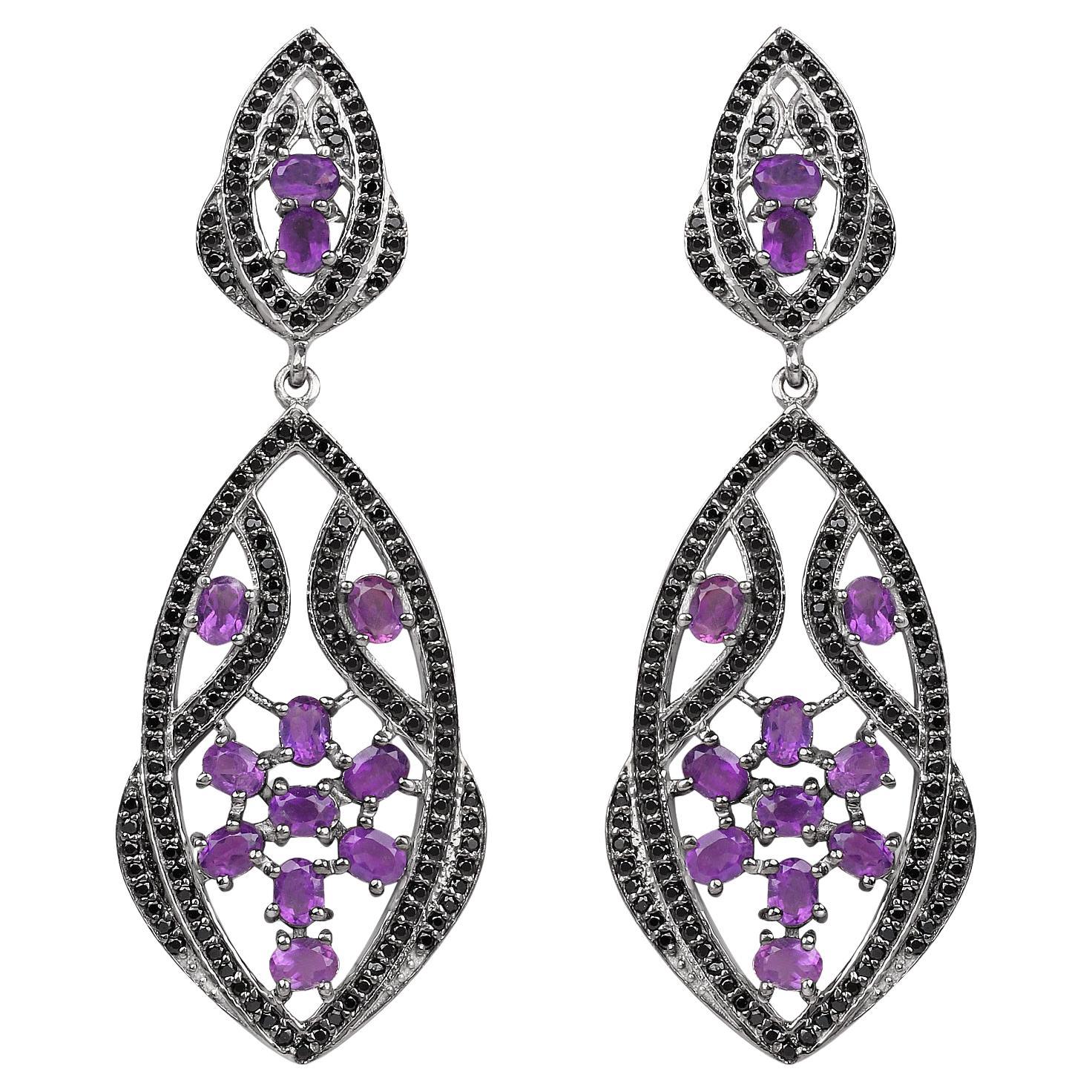Pendants d'oreilles avec spinelles noires de 5.74 carats