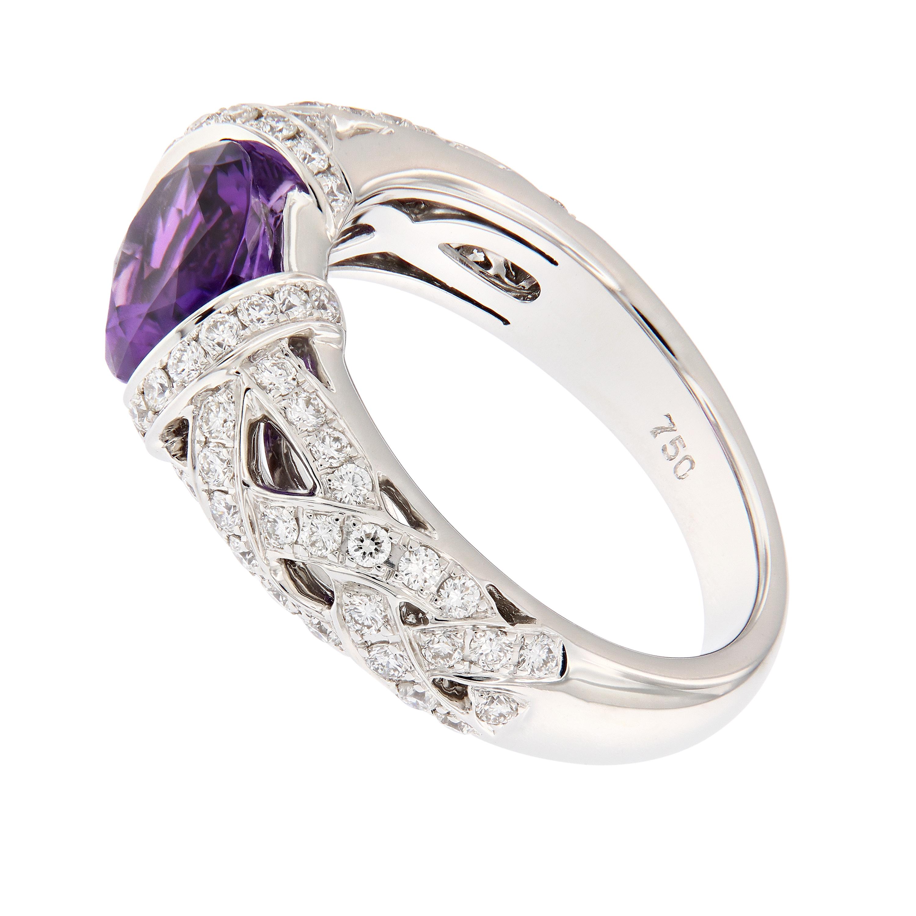 Women's Amethyst Diamond 18 Karat White Gold Ring For Sale