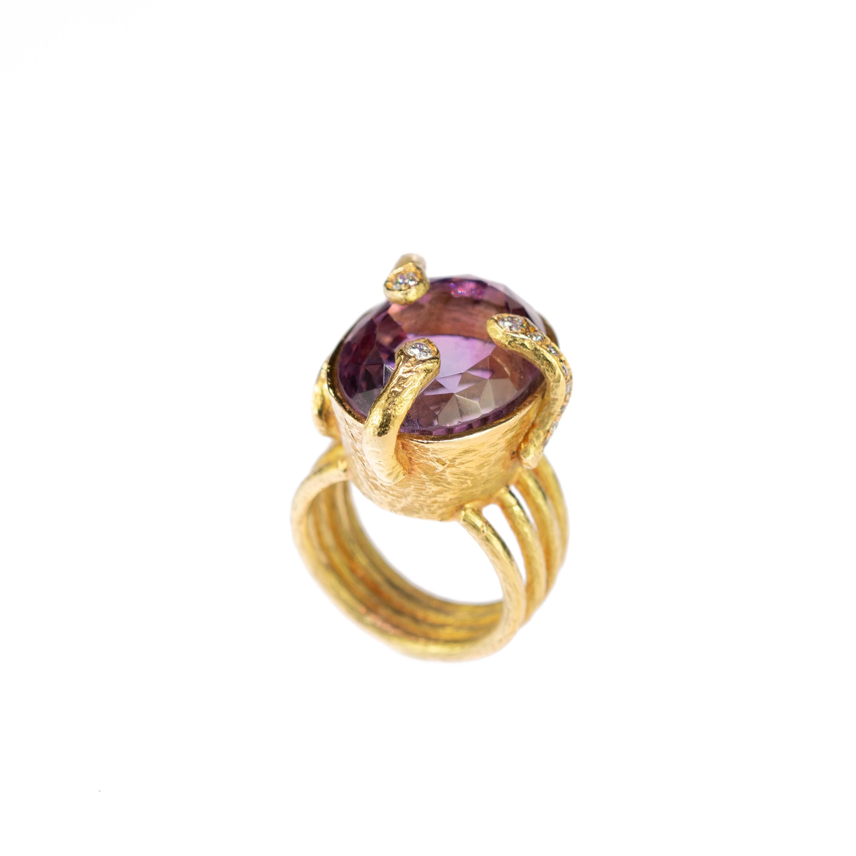 Women's Amethyst Diamond 18 Karat Yellow Gold Cleopatra Ring
