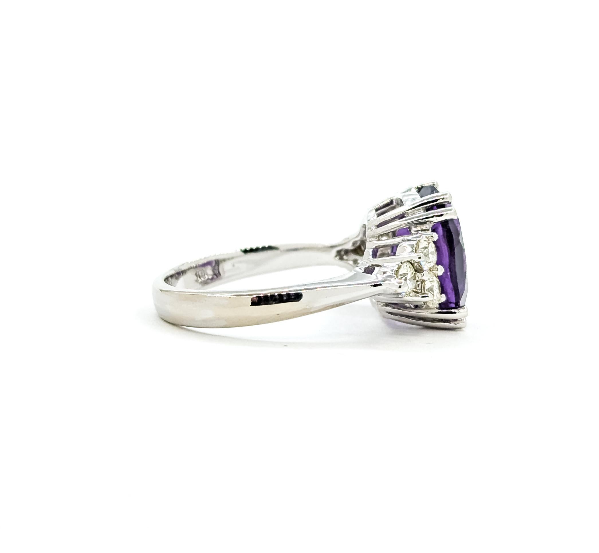 Bague en or blanc 14k ornée d'améthystes et de diamants Excellent état - En vente à Bloomington, MN