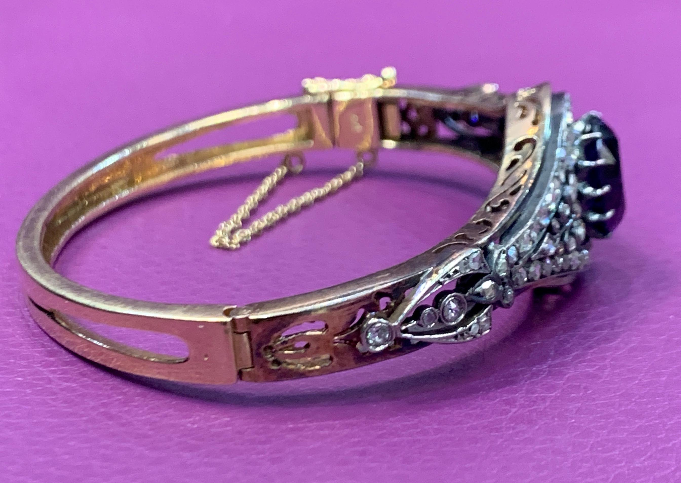 Amethyst and Diamond Bangle Bracelet In Excellent Condition For Sale In New York, NY