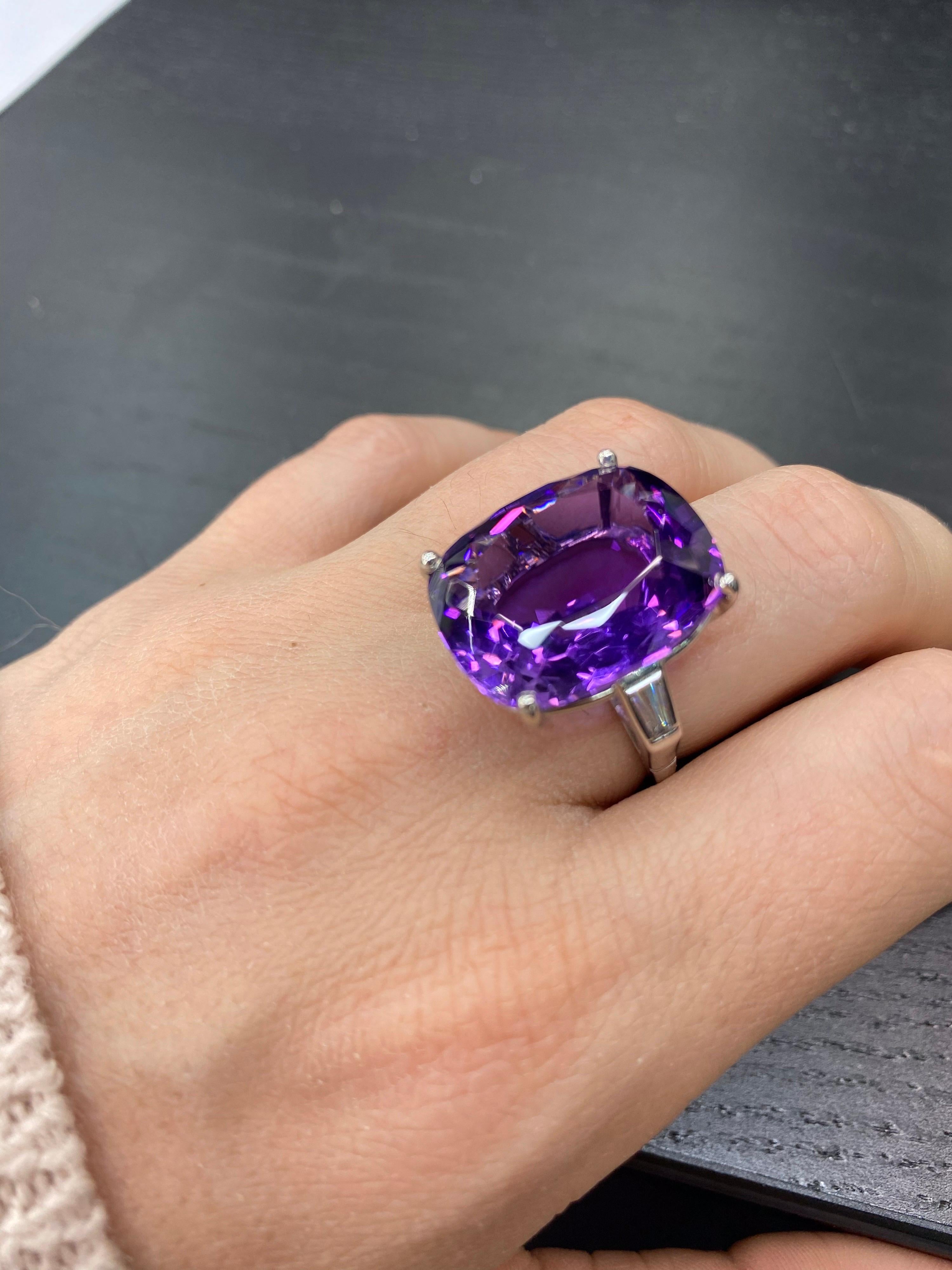 HARBOR D. Amethyst Diamant Cocktail Ring 20 Karat 14 Karat Weißgold 8