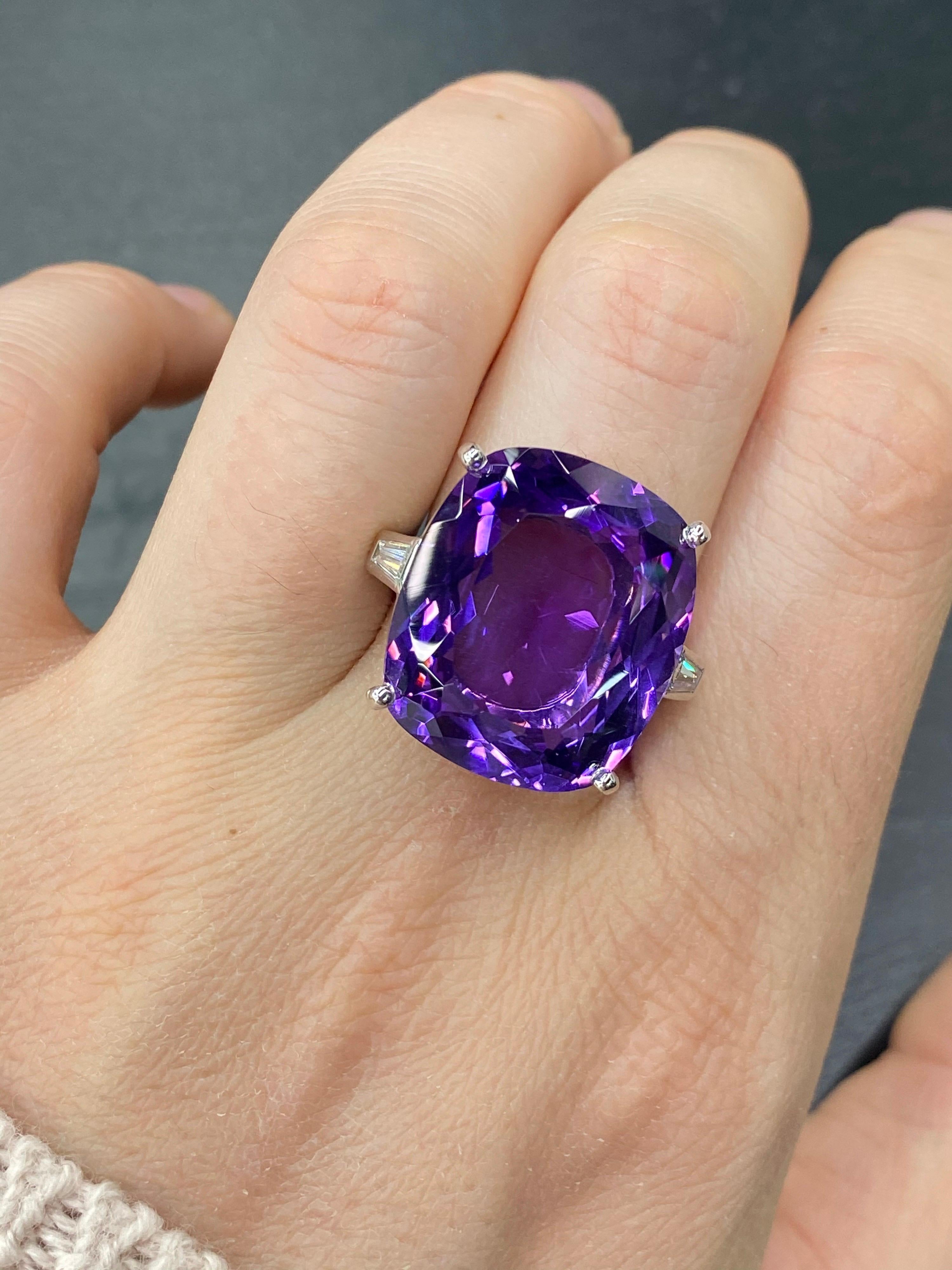 HARBOR D. Amethyst Diamant Cocktail Ring 20 Karat 14 Karat Weißgold 11