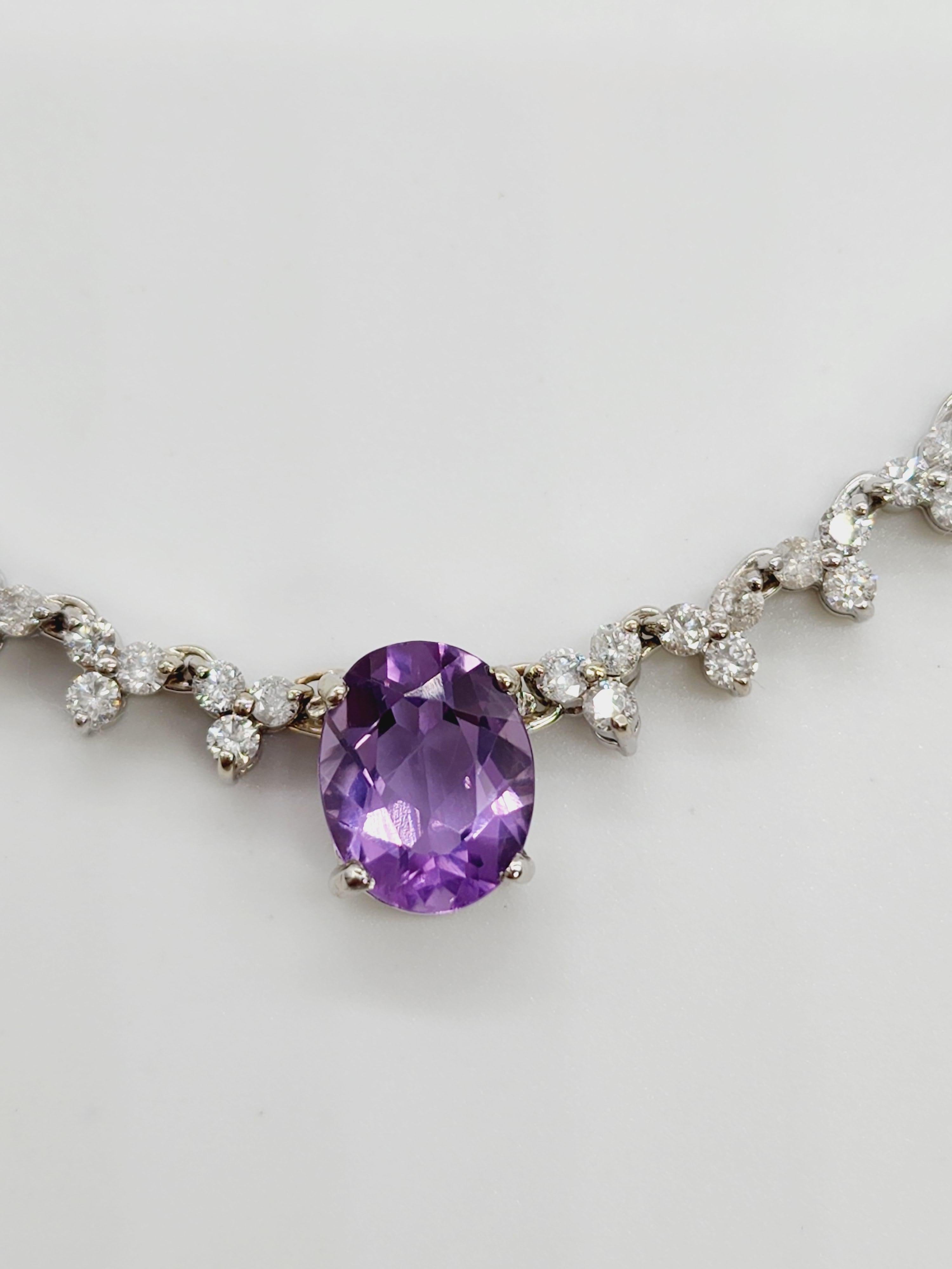 Halskette aus Weißgold mit Amethyst-Diamant-Blumenform 14 Karat im Zustand „Neu“ in Great Neck Plaza, NY