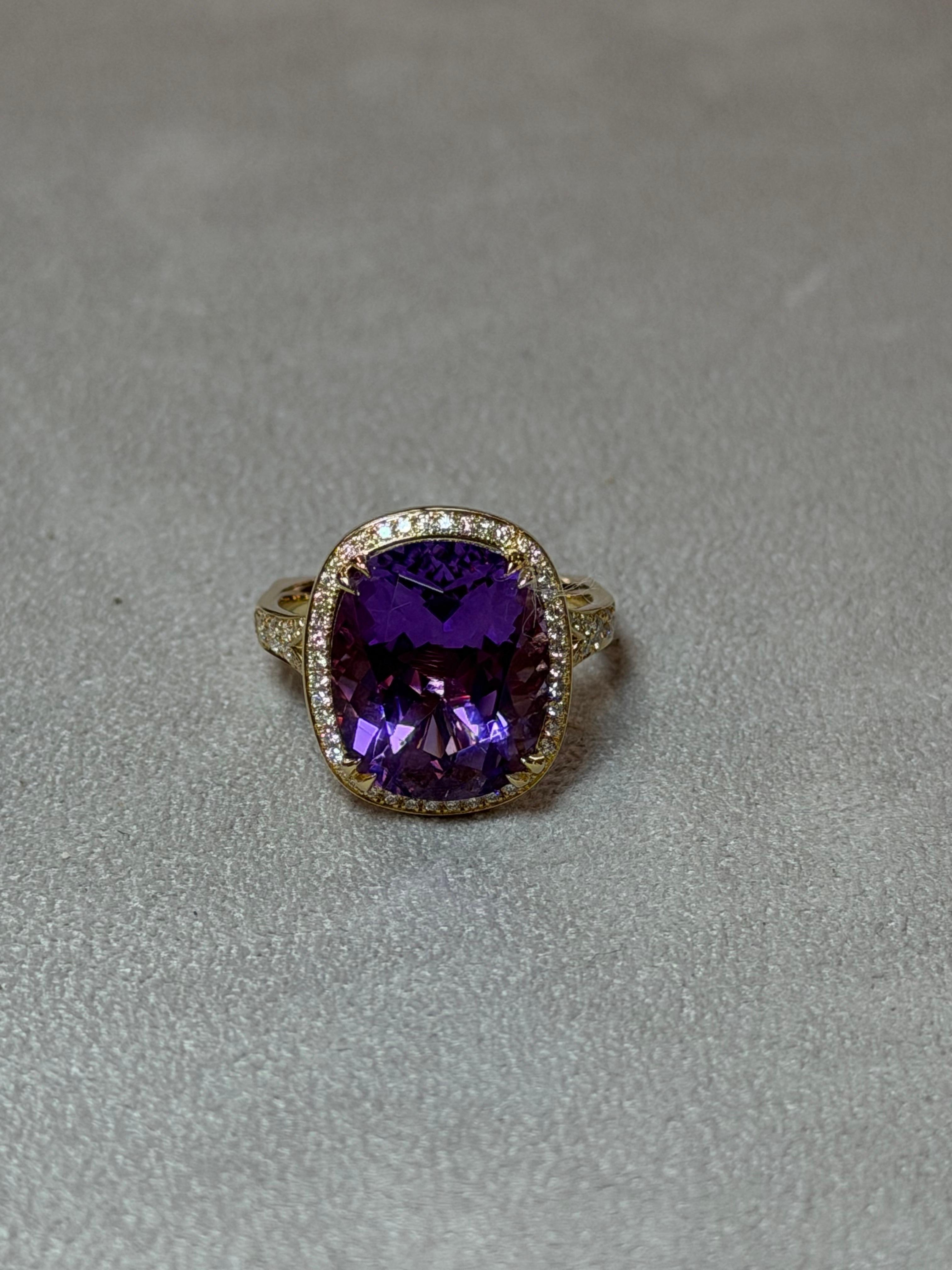 Art Déco Anello con diamante e ametista in oro giallo 18 ct. in vendita