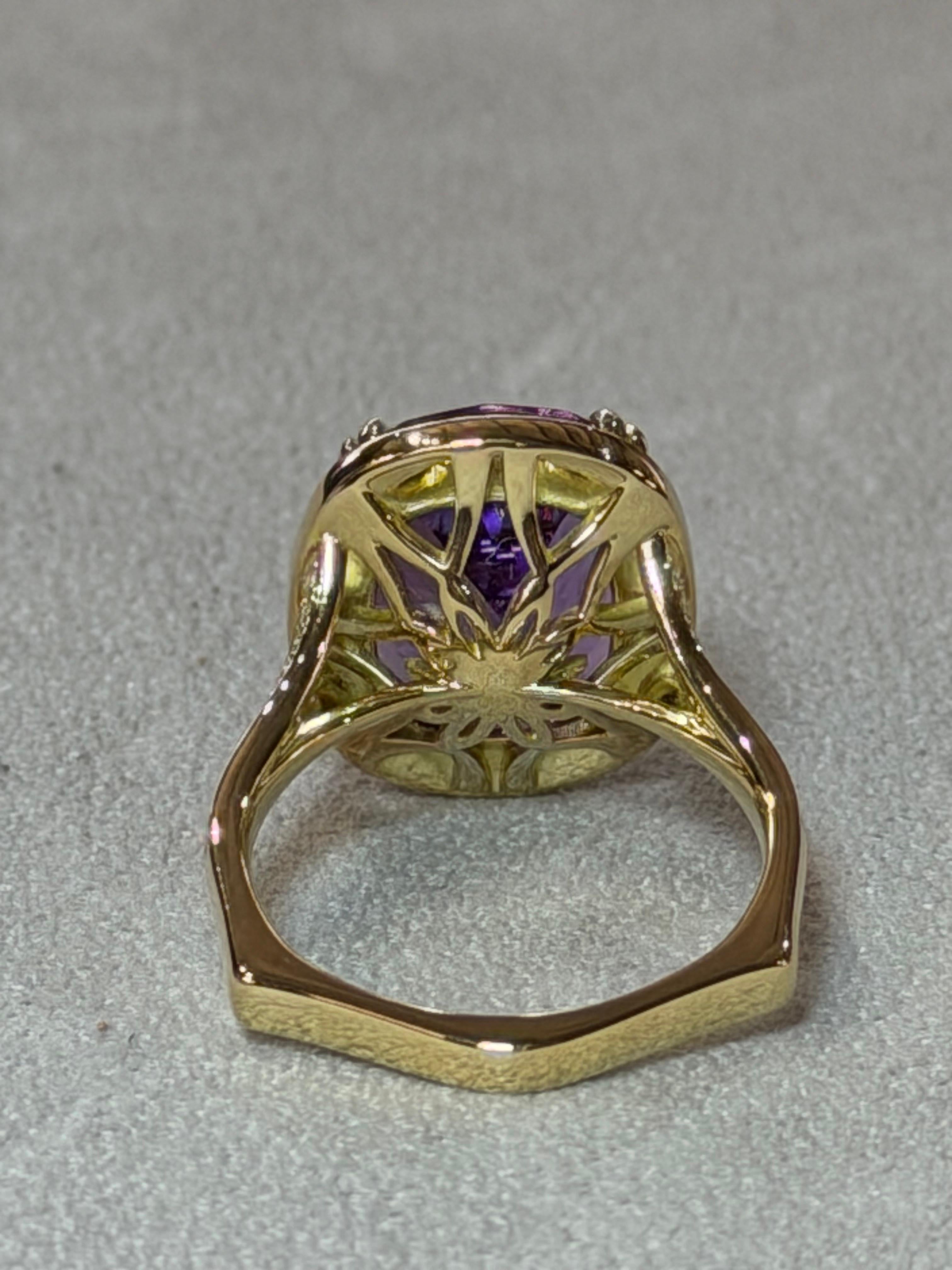 Taglio radiant Anello con diamante e ametista in oro giallo 18 ct. in vendita