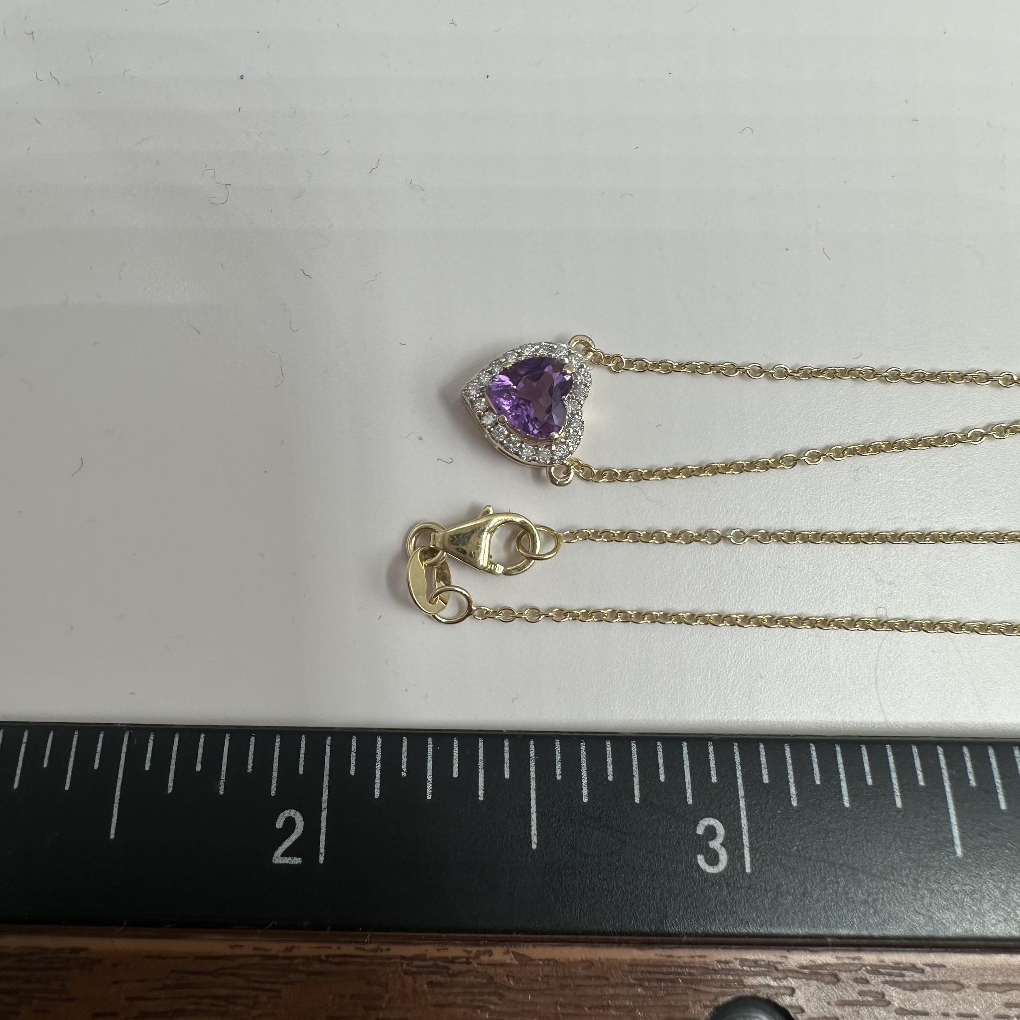 Donna Collana con cuore di ametista e diamanti in oro giallo 14kt - Ametista 5x5mm, 0,10ctw in vendita
