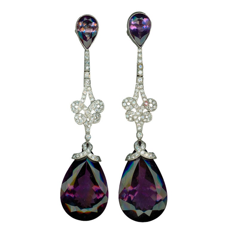 Boucles d'oreilles chandelier en améthyste, diamant et platine en vente