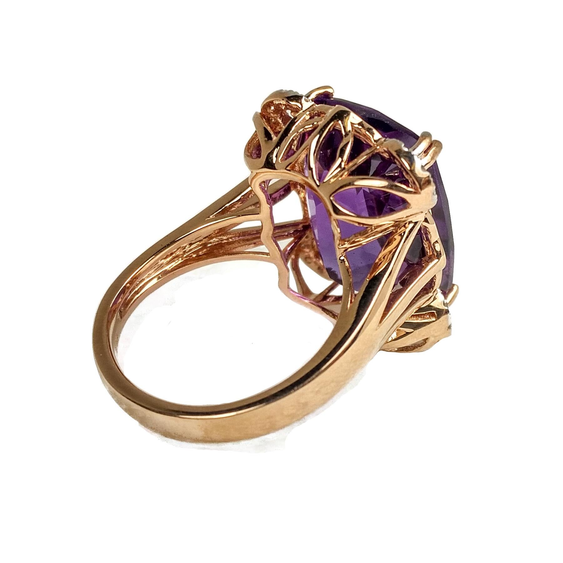 Contemporary Amethyst 16.30 Carats, Rose Gold Cocktail Ring