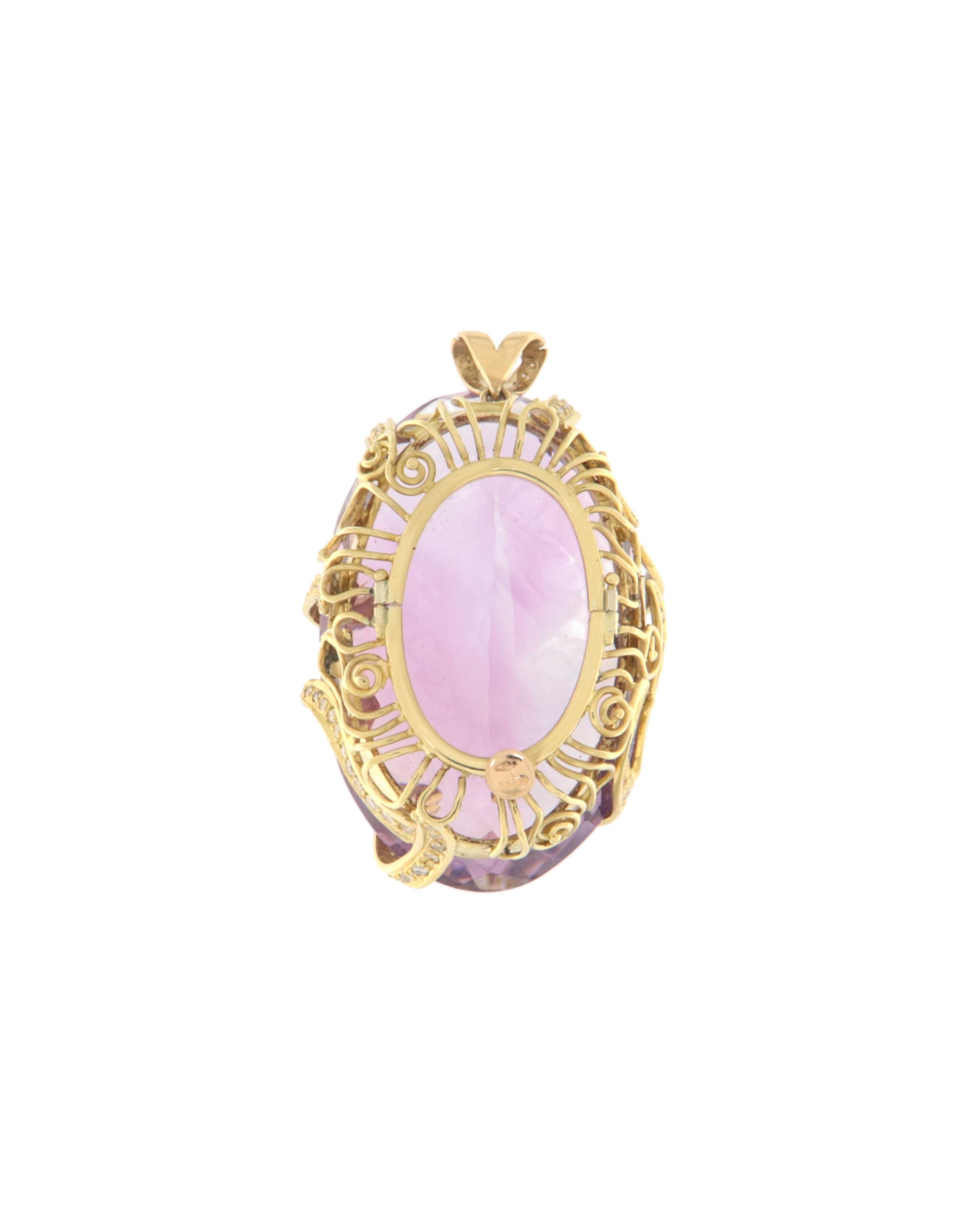 Brilliant Cut Amethyst Diamonds 18 Karat Yellow Gold Pendant Necklace For Sale