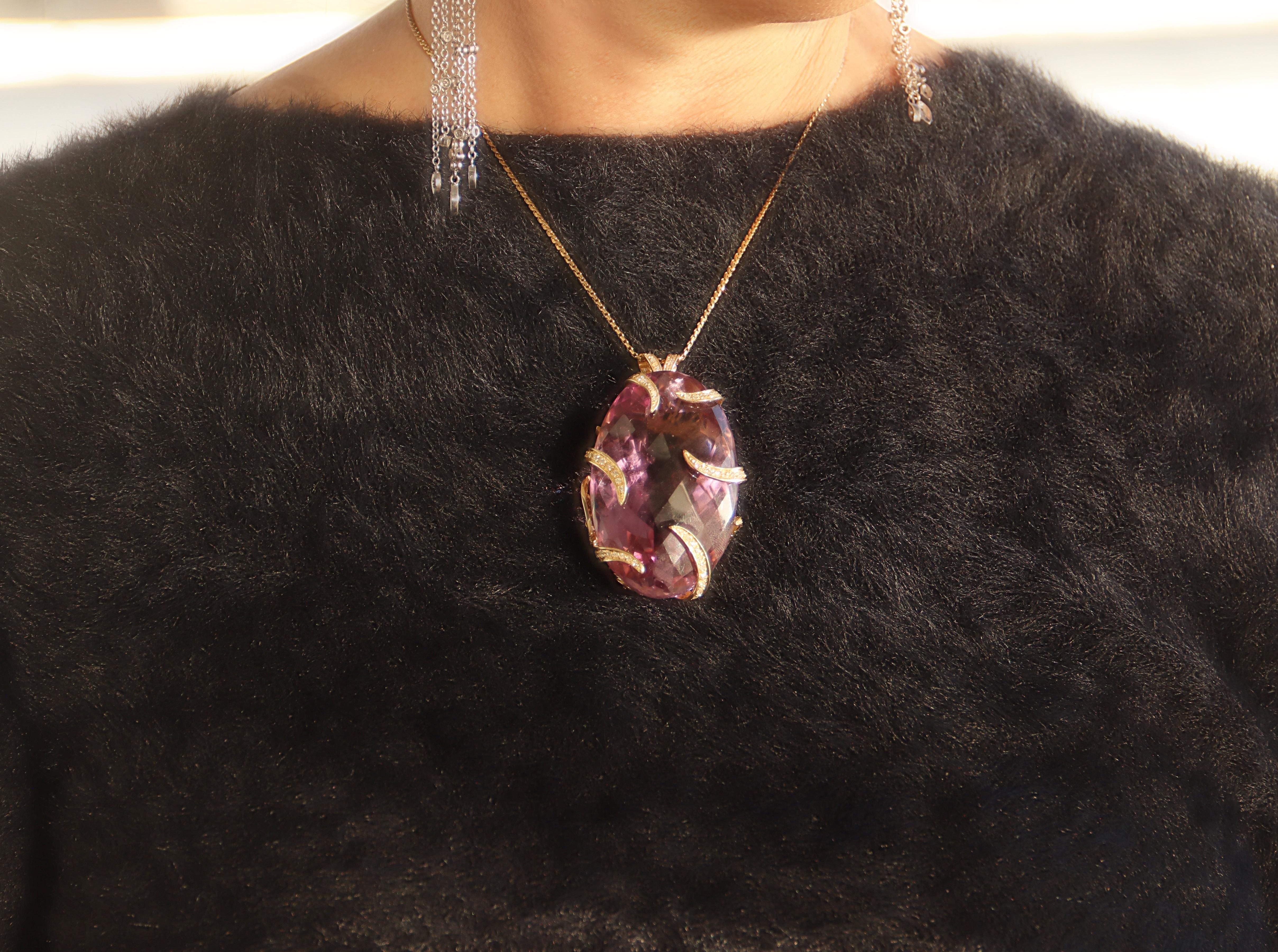 Amethyst Diamonds 18 Karat Yellow Gold Pendant Necklace For Sale 2