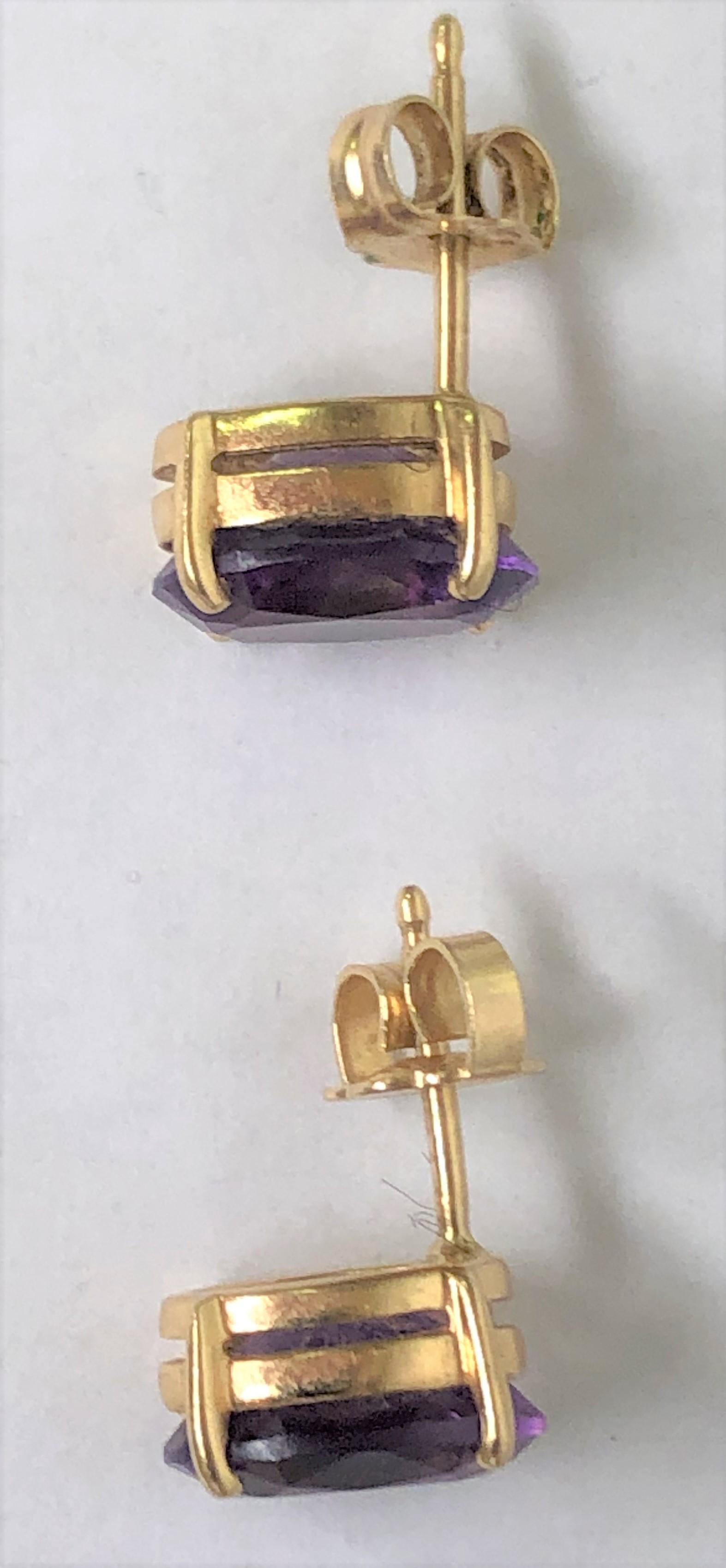 Oval Cut Amethyst Earrings & Pendant Set For Sale