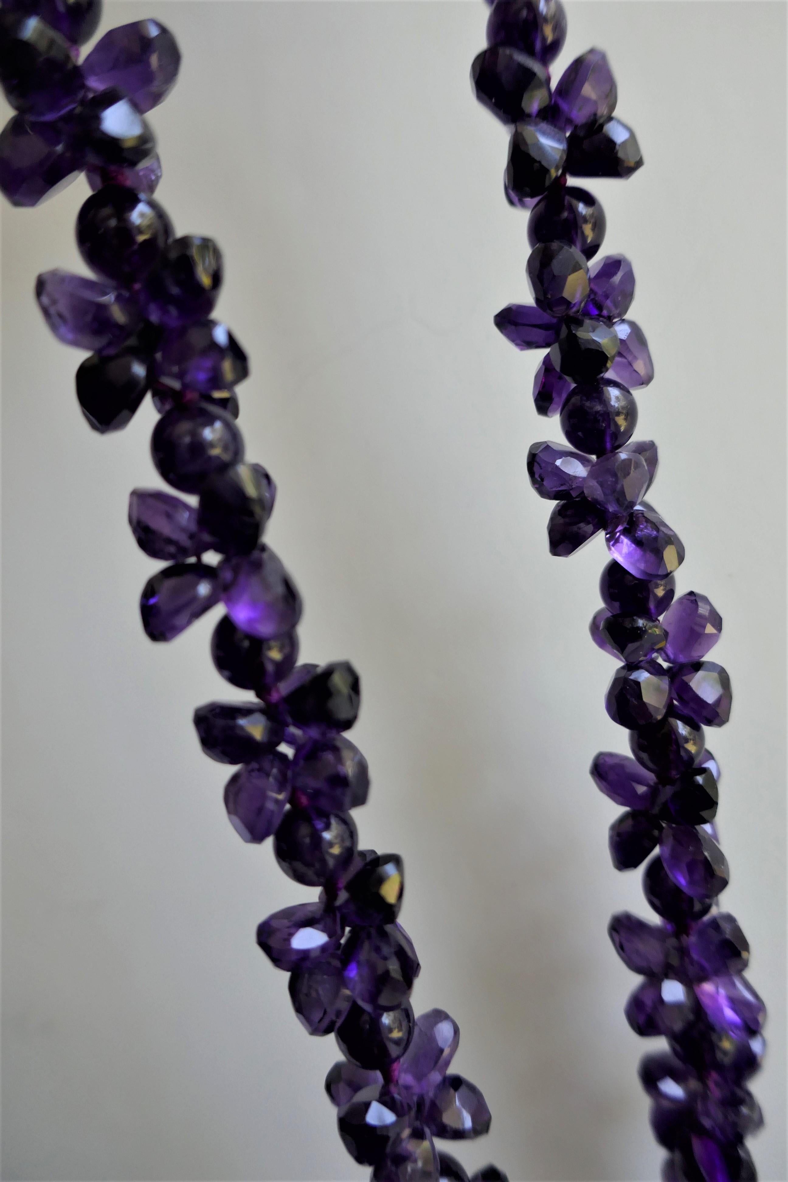 Amethyst Exclusive Oxidized Silver Starfish Clasp Gemstome Necklace In New Condition For Sale In Coral Gables, FL