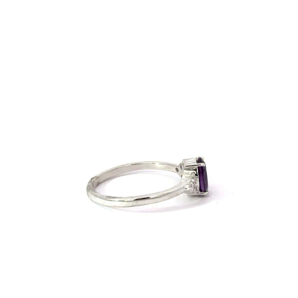 For Sale:  February Amethyst Birthstone Single Stone Ring for Mom Gift in 925 Silver 5