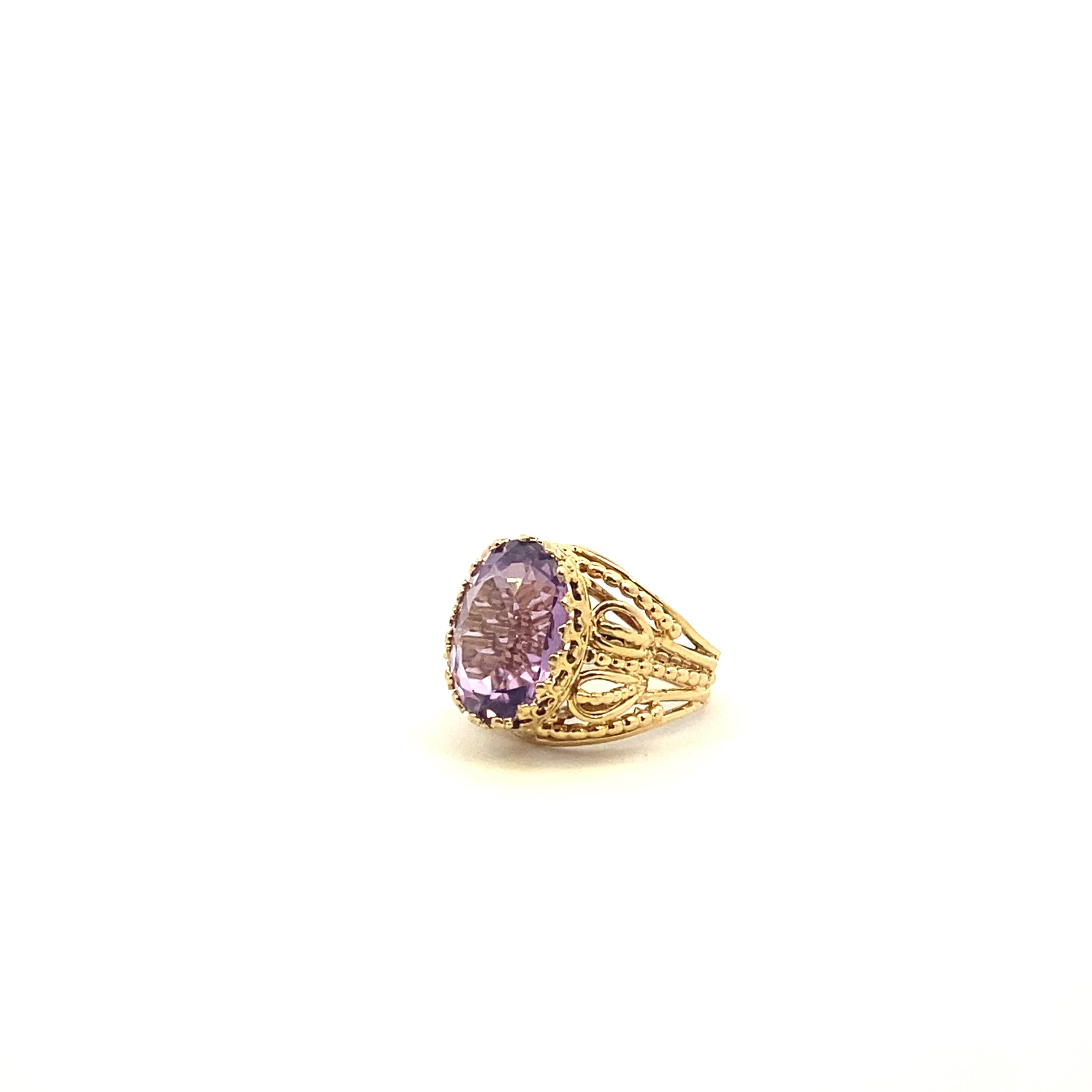 Women's or Men's Amethyst Filigree Yellow Gold Ring For Sale