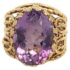 Vintage Amethyst Filigree Yellow Gold Ring