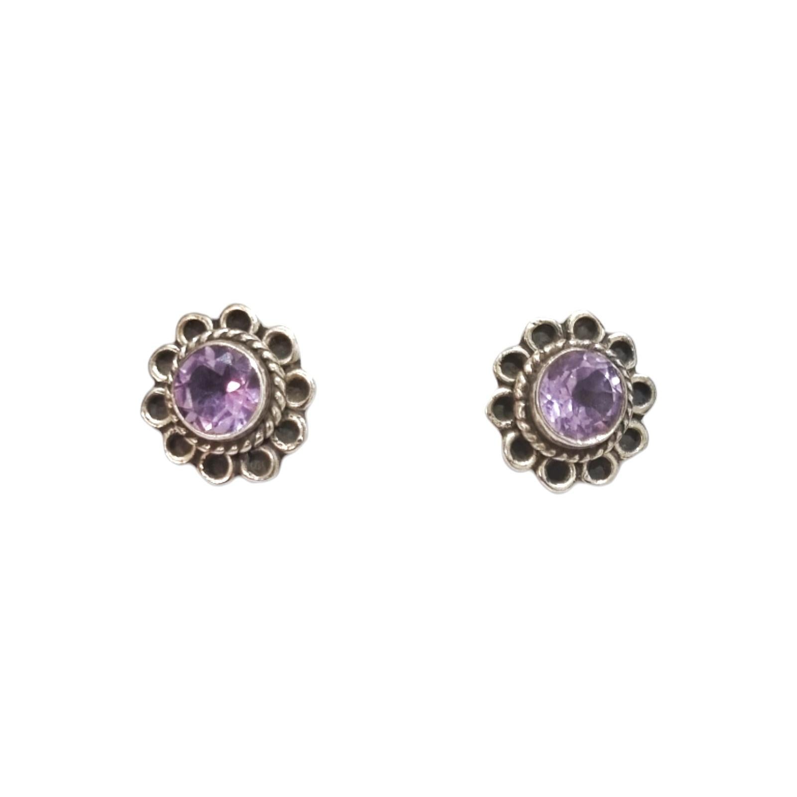 Round Cut Amethyst floral earrings For Sale