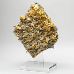 Amethyst flower mounted on custom acrylic base