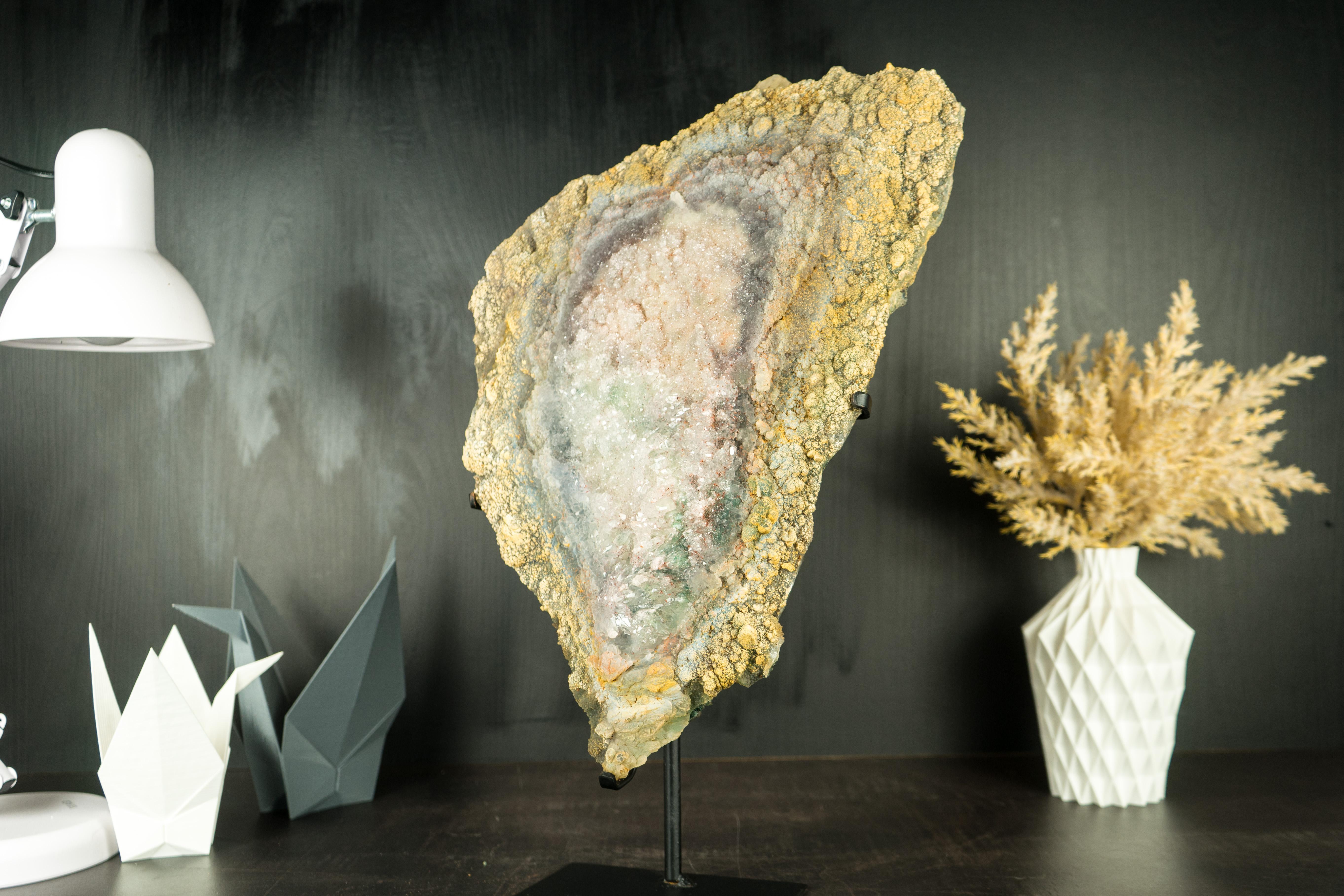 XXI secolo e contemporaneo Piatto fiore di ametista con cristallo Druzy, Galaxy Druzy e minerali multicolore in vendita