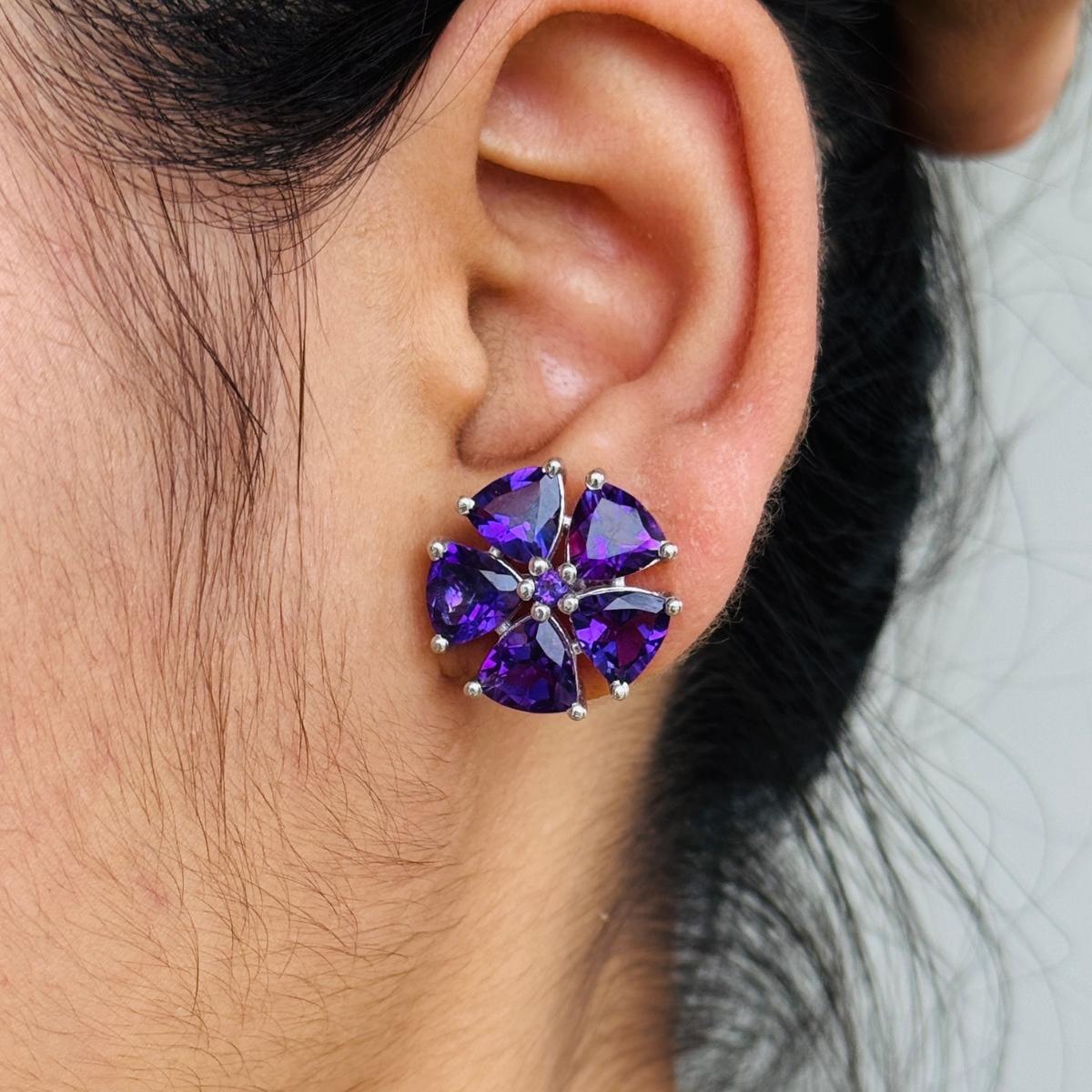 Amethyst Flower Pushback Studs Earring Gift for Her in 925 Solid Silver Jewelry For Sale 2