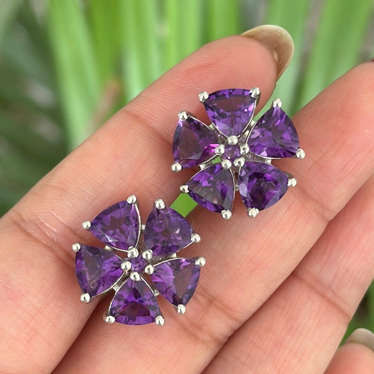 Amethyst Flower Pushback Studs Earring Gift for Her in 925 Solid Silver Jewelry For Sale 3