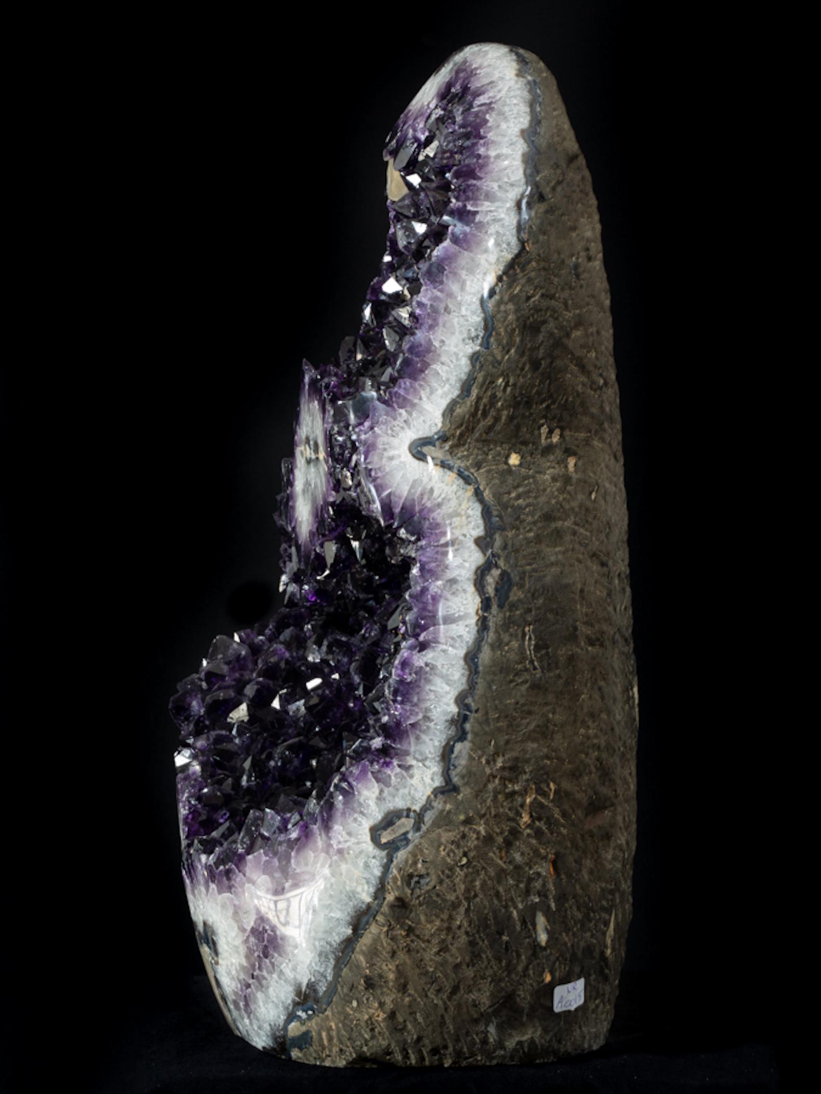 Amethyst In Excellent Condition For Sale In BAARN, UT