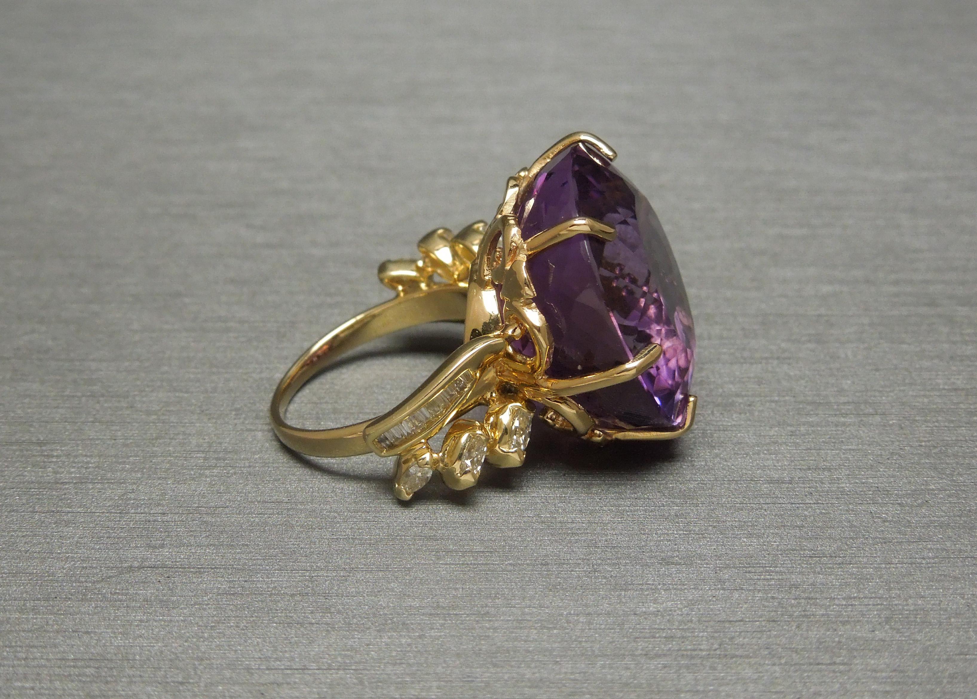 Mid-Century European Cut 35 Carat Amethyst Solitaire Ring For Sale 3