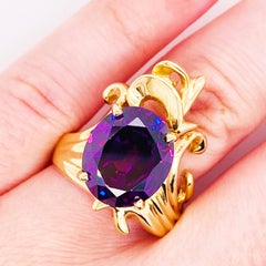 Amethyst Freeform Ring, 14 Karat Yellow Gold, Oval Amethyst 7 Carat Amethyst Gem