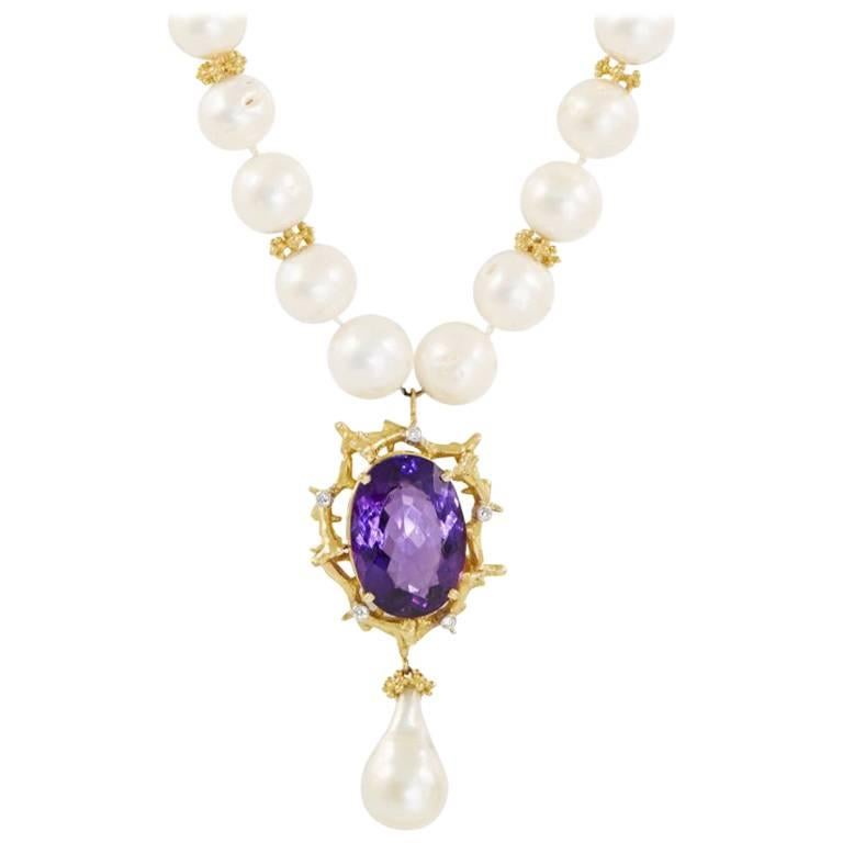 Amethyst Freshwater Pearl 18 Carat Yellow Gold Pendant Necklace For