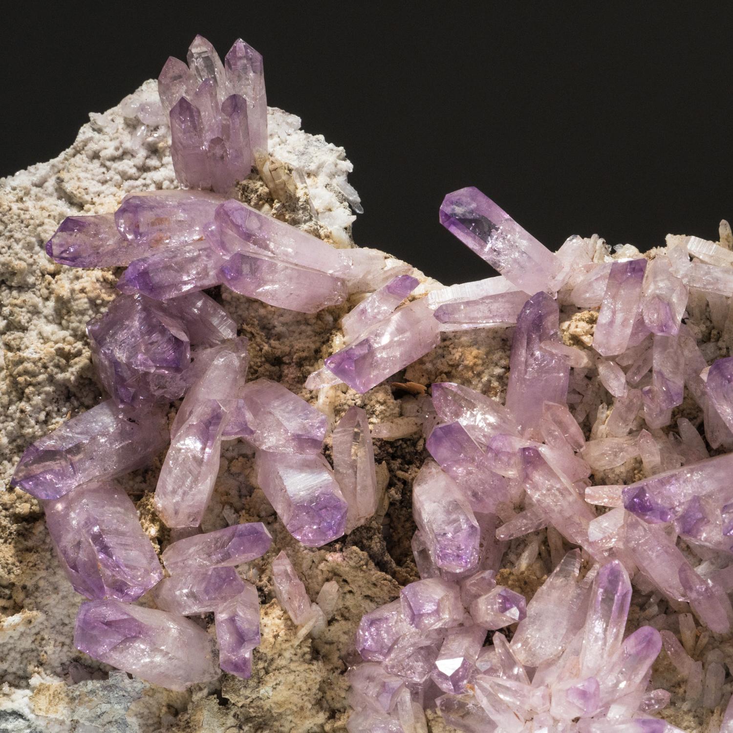Mexican Amethyst Crystals Mineral on a Parallel Formation from Veracruz, Mexico For Sale
