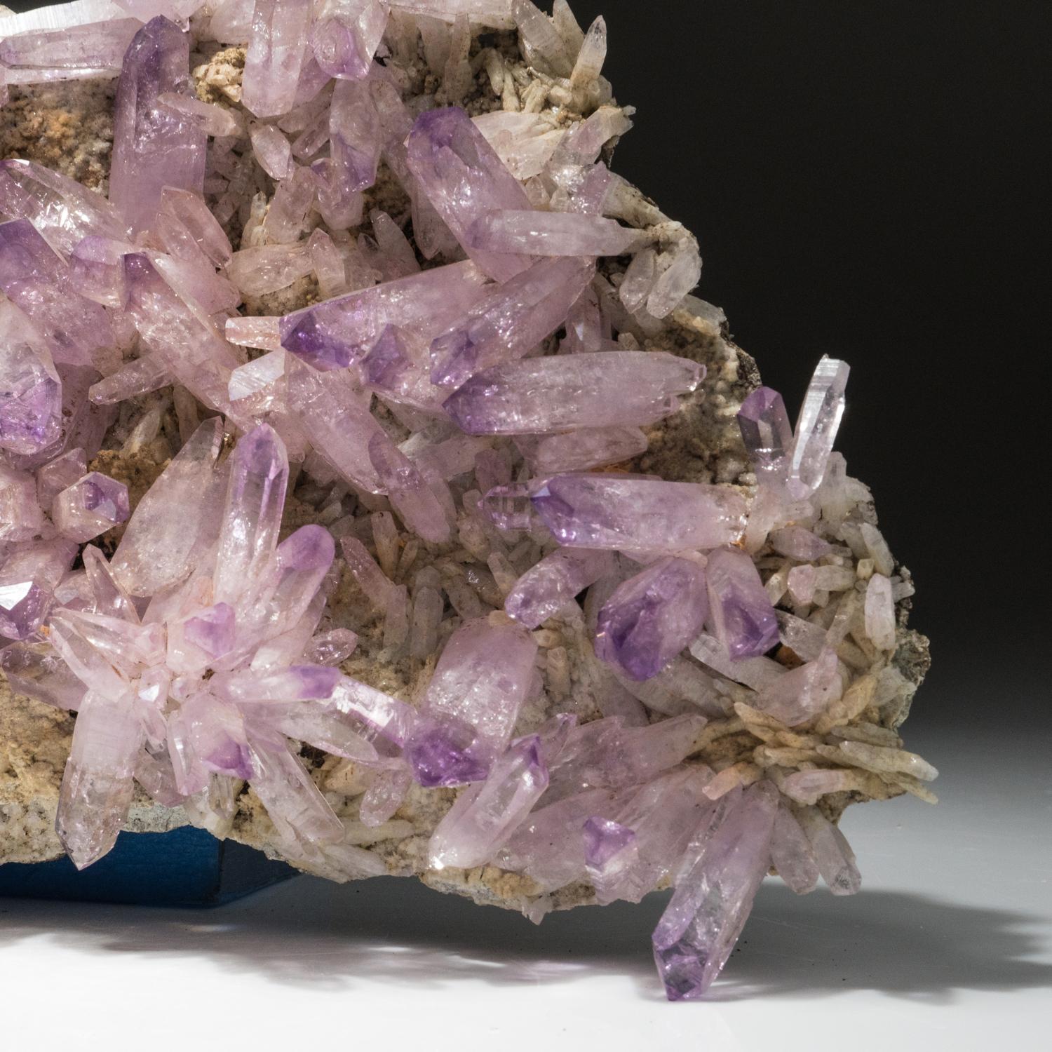 Amethyst Crystals Mineral on a Parallel Formation from Veracruz, Mexico In Excellent Condition For Sale In New York, NY