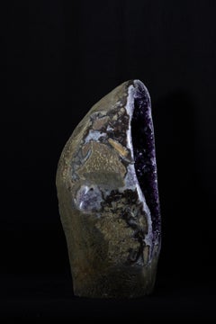 Amethyst geode