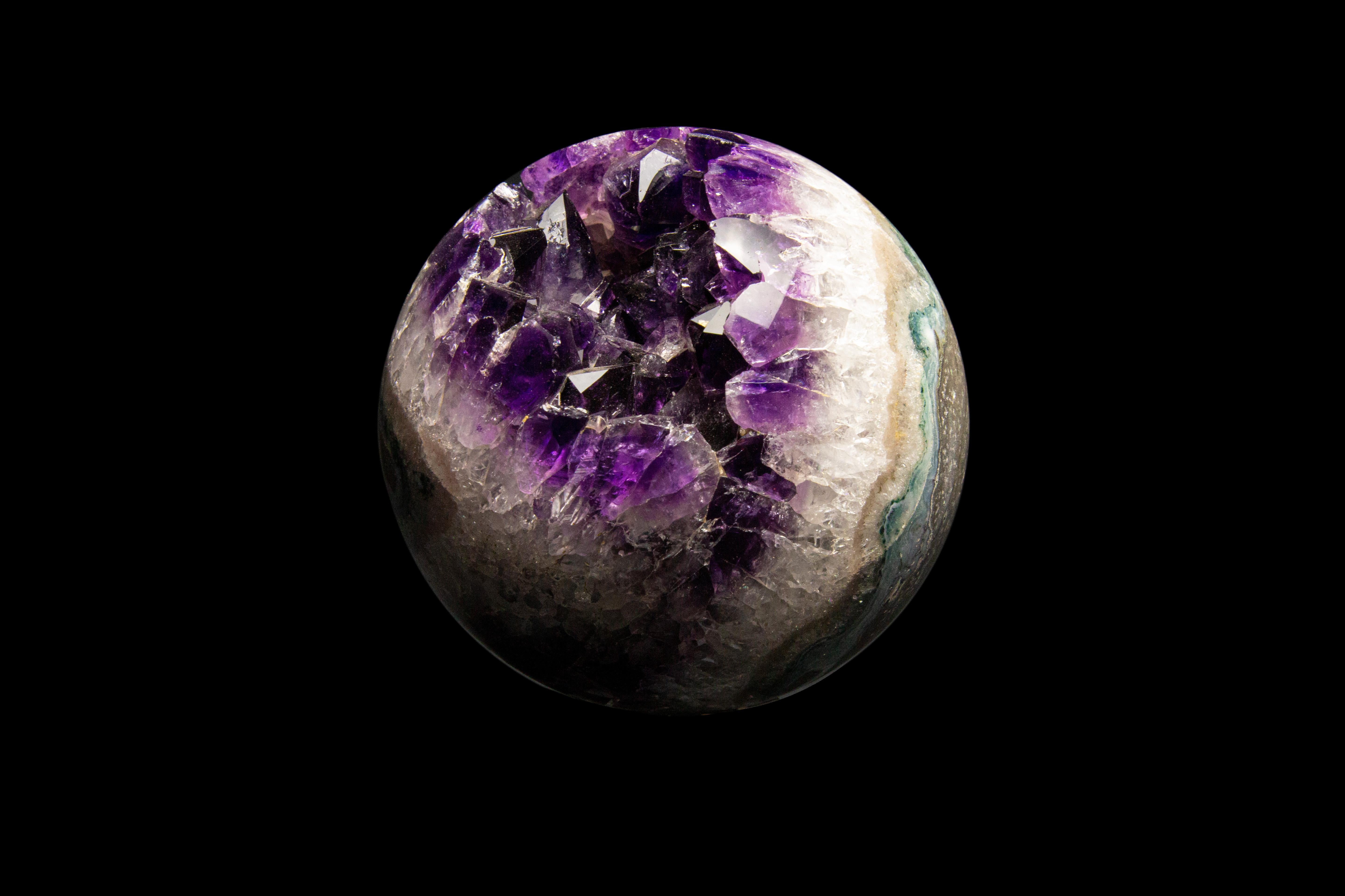 Amethyst Geode Sphere In New Condition In New York, NY