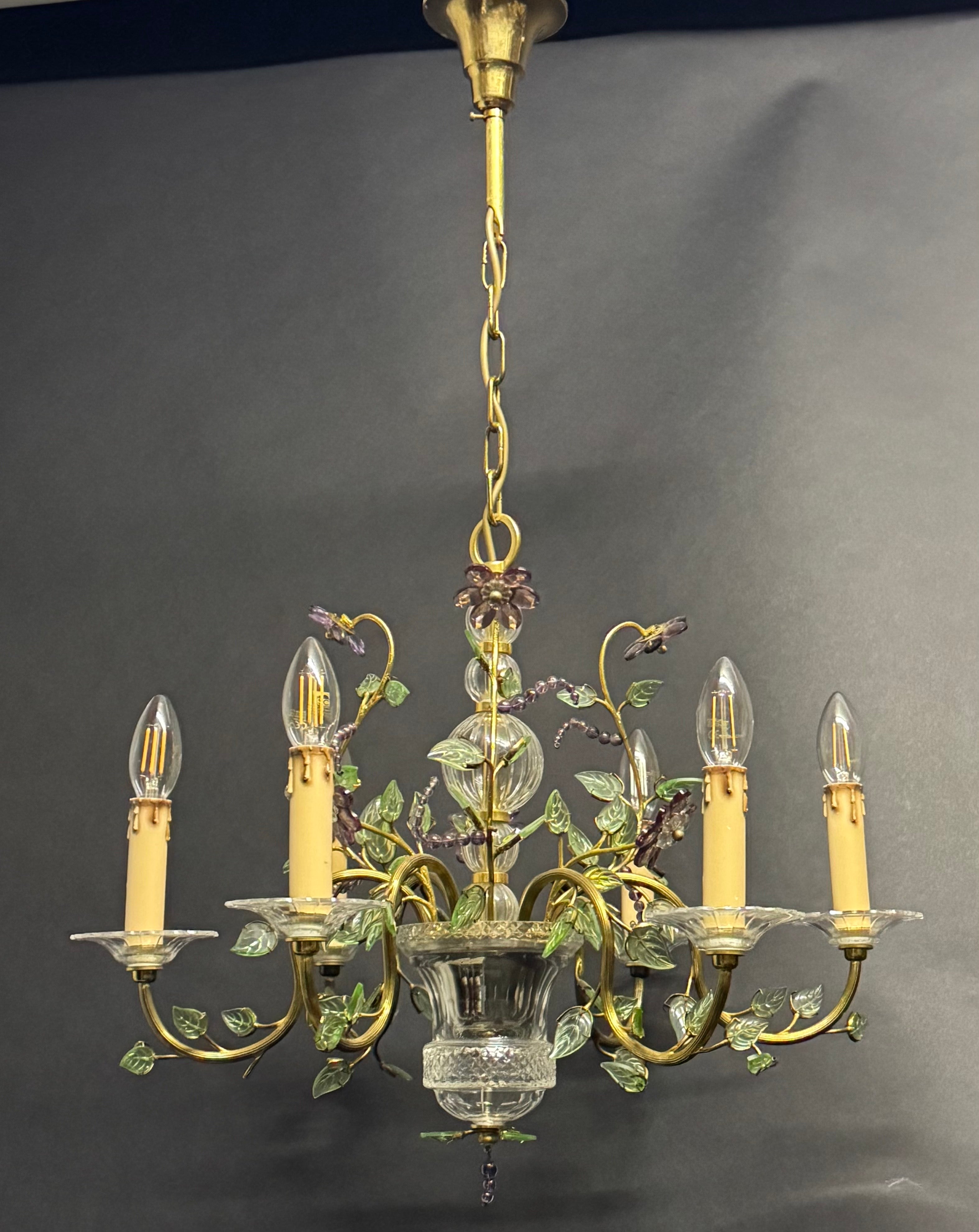 Français Lustre à feuilles en verre améthyste dans le style de la Maison Baguès, années 1950 en vente